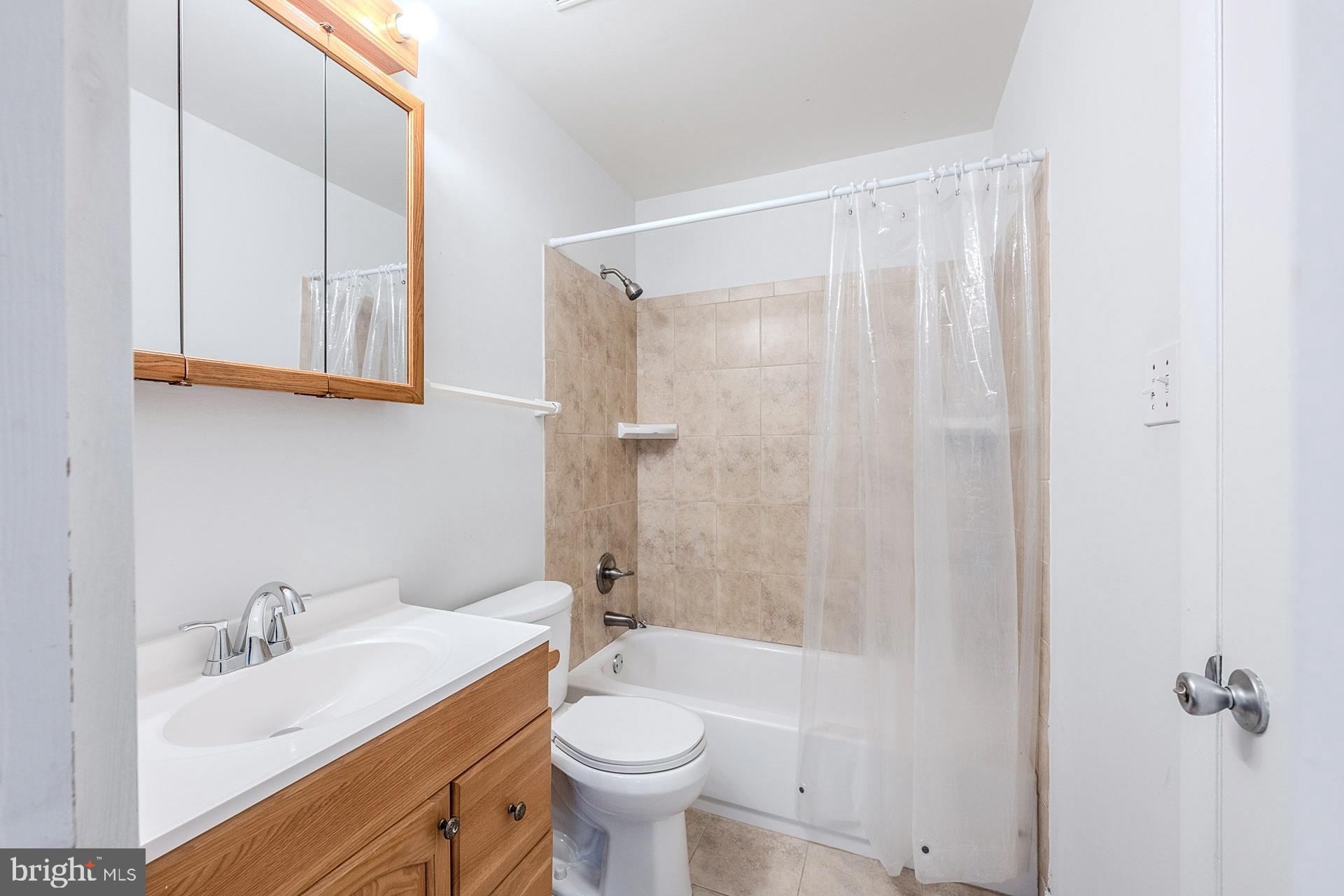 DALE CITY - Residential