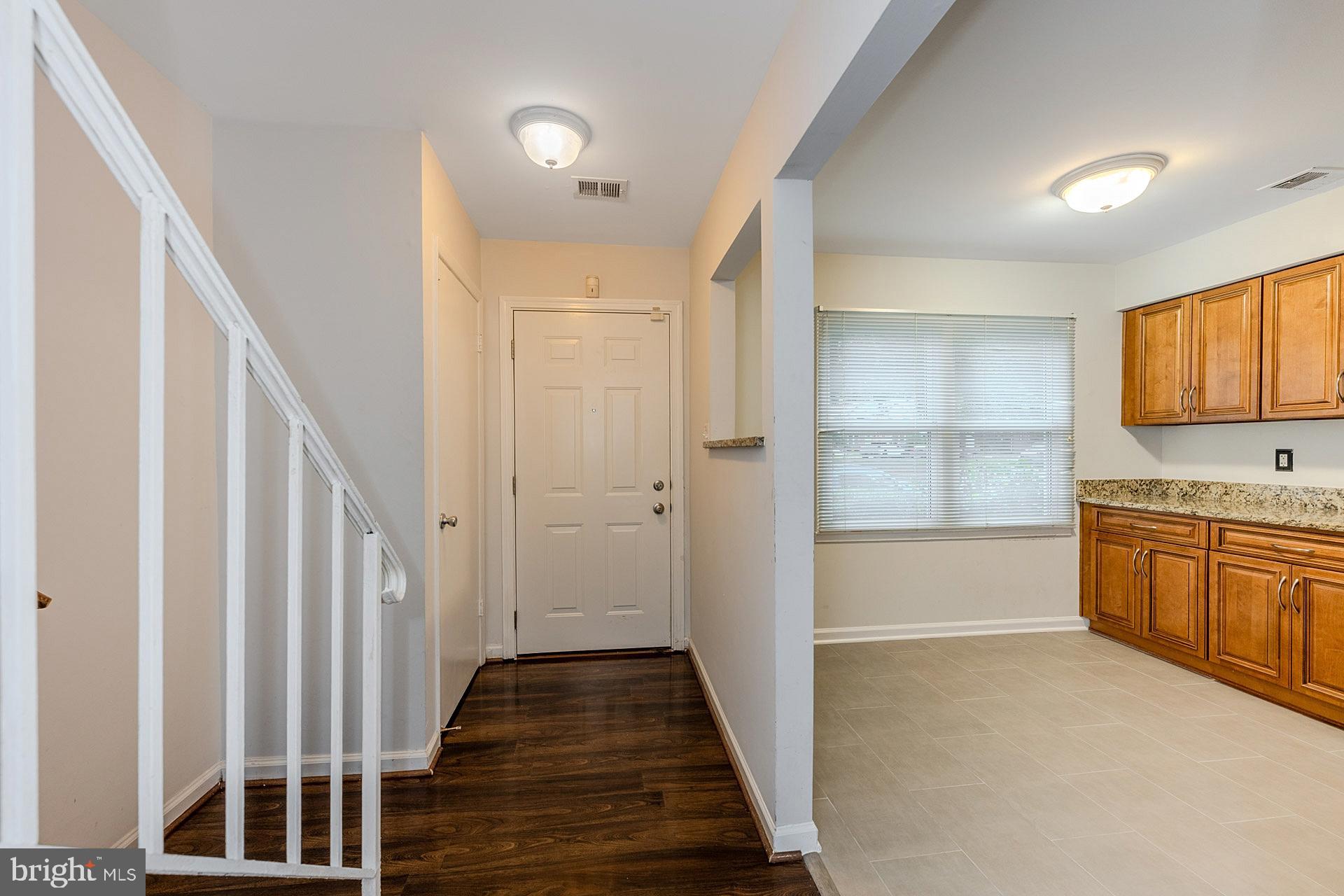 DALE CITY - Residential