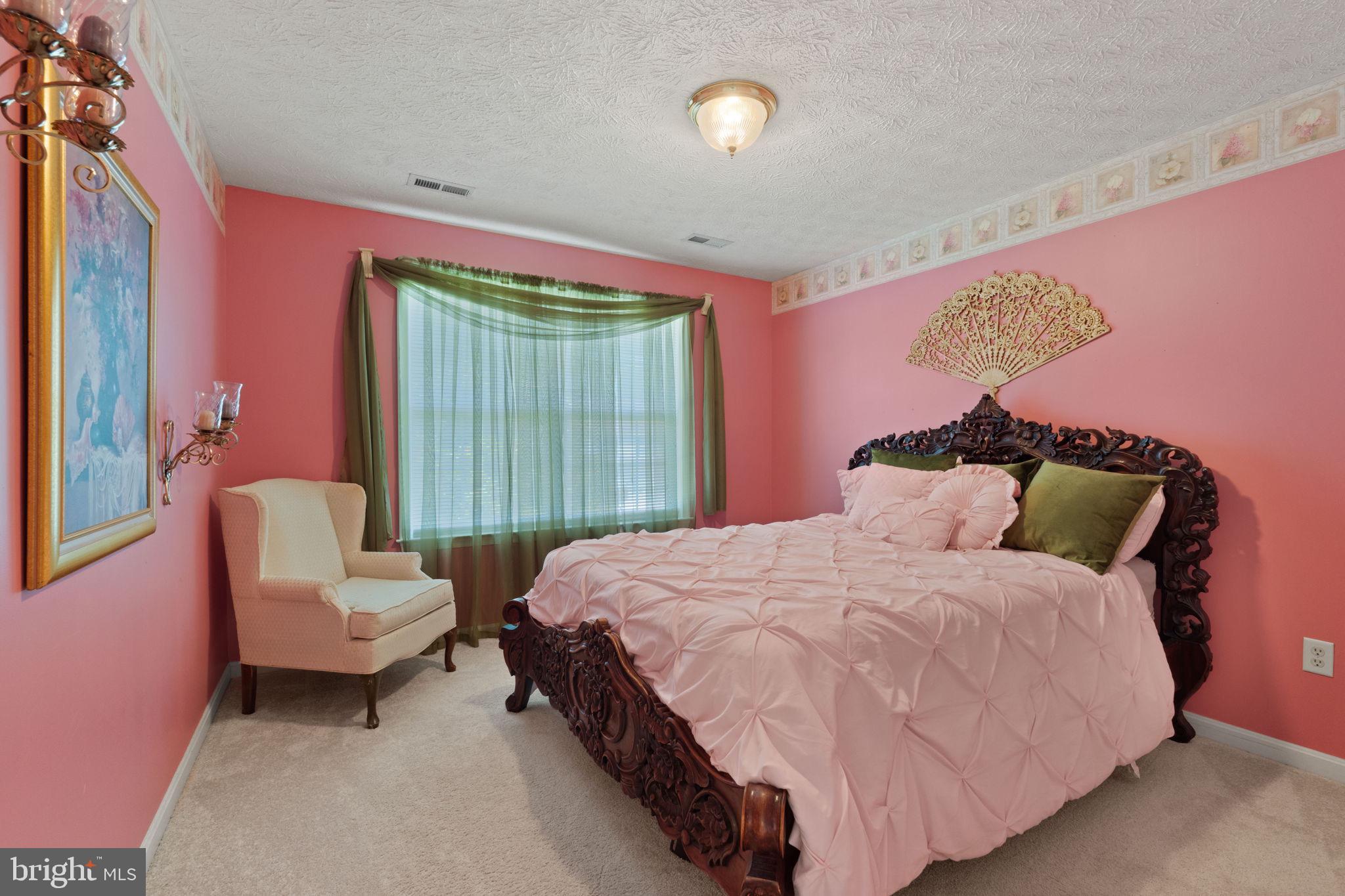 GREAT OAKS - Residential