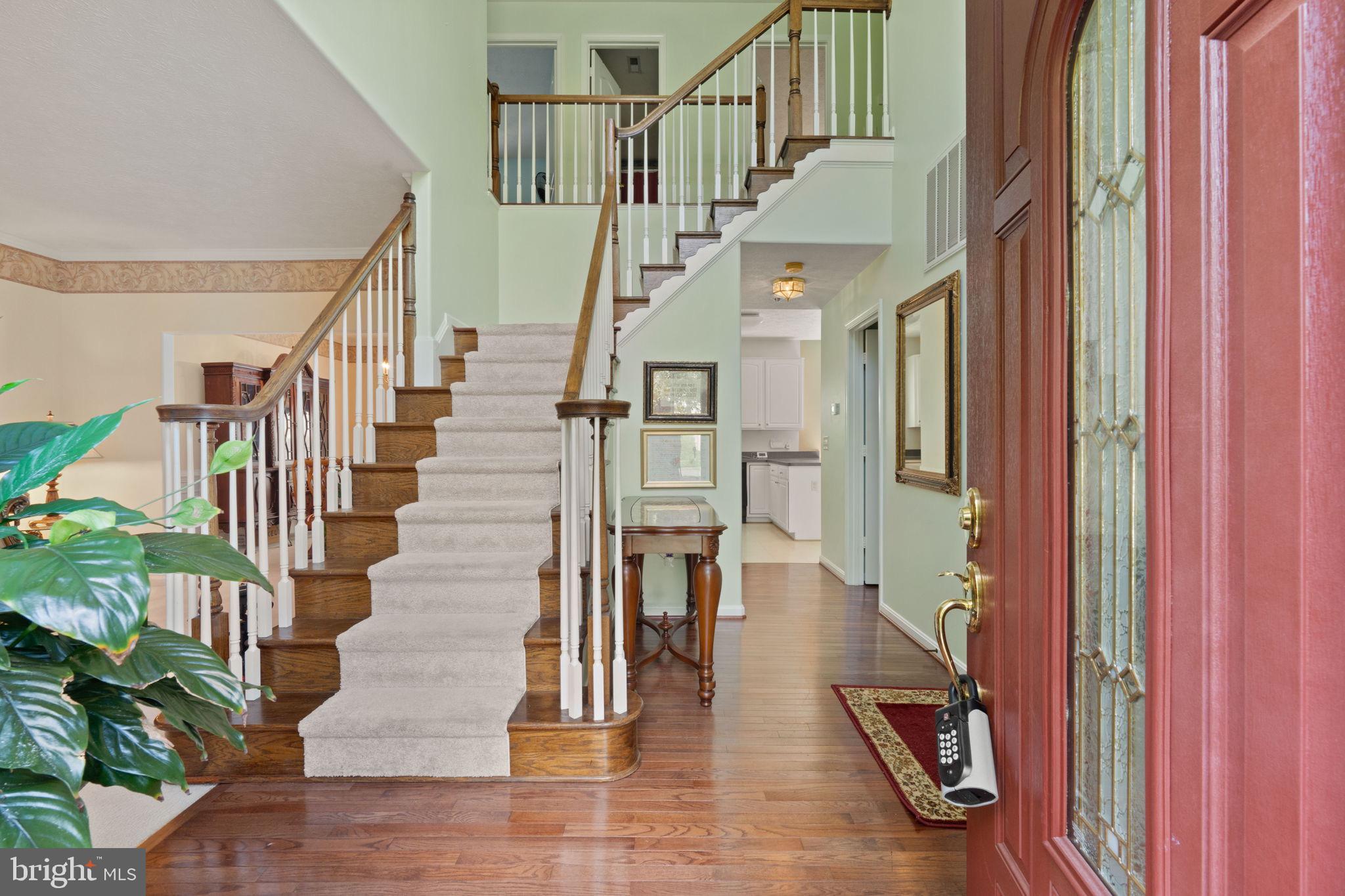 GREAT OAKS - Residential