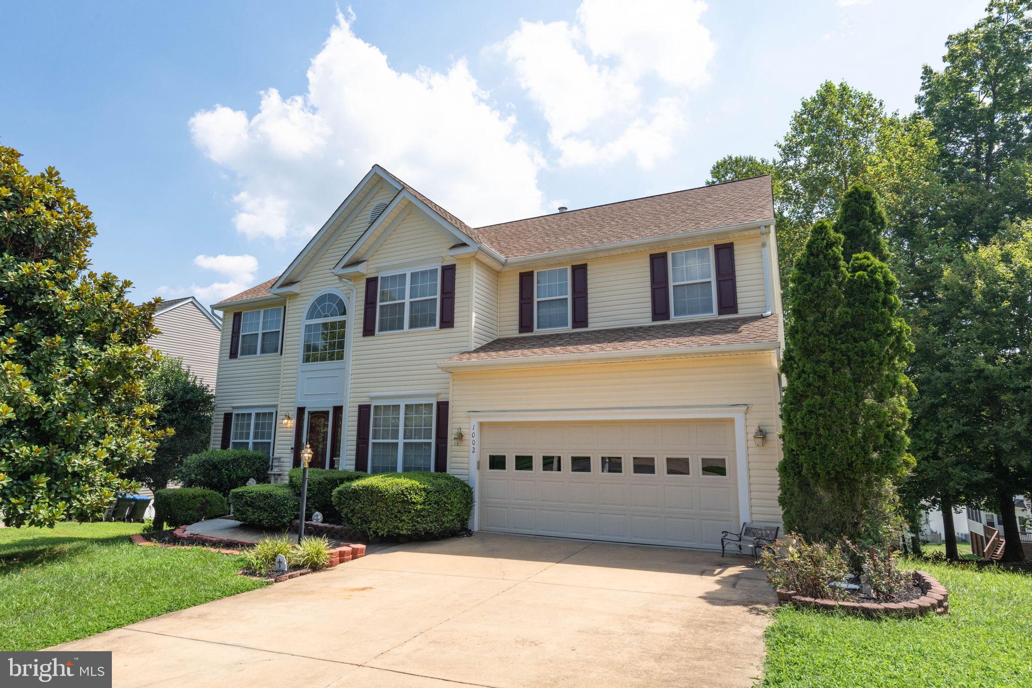 1002 BLACK OAK COURT