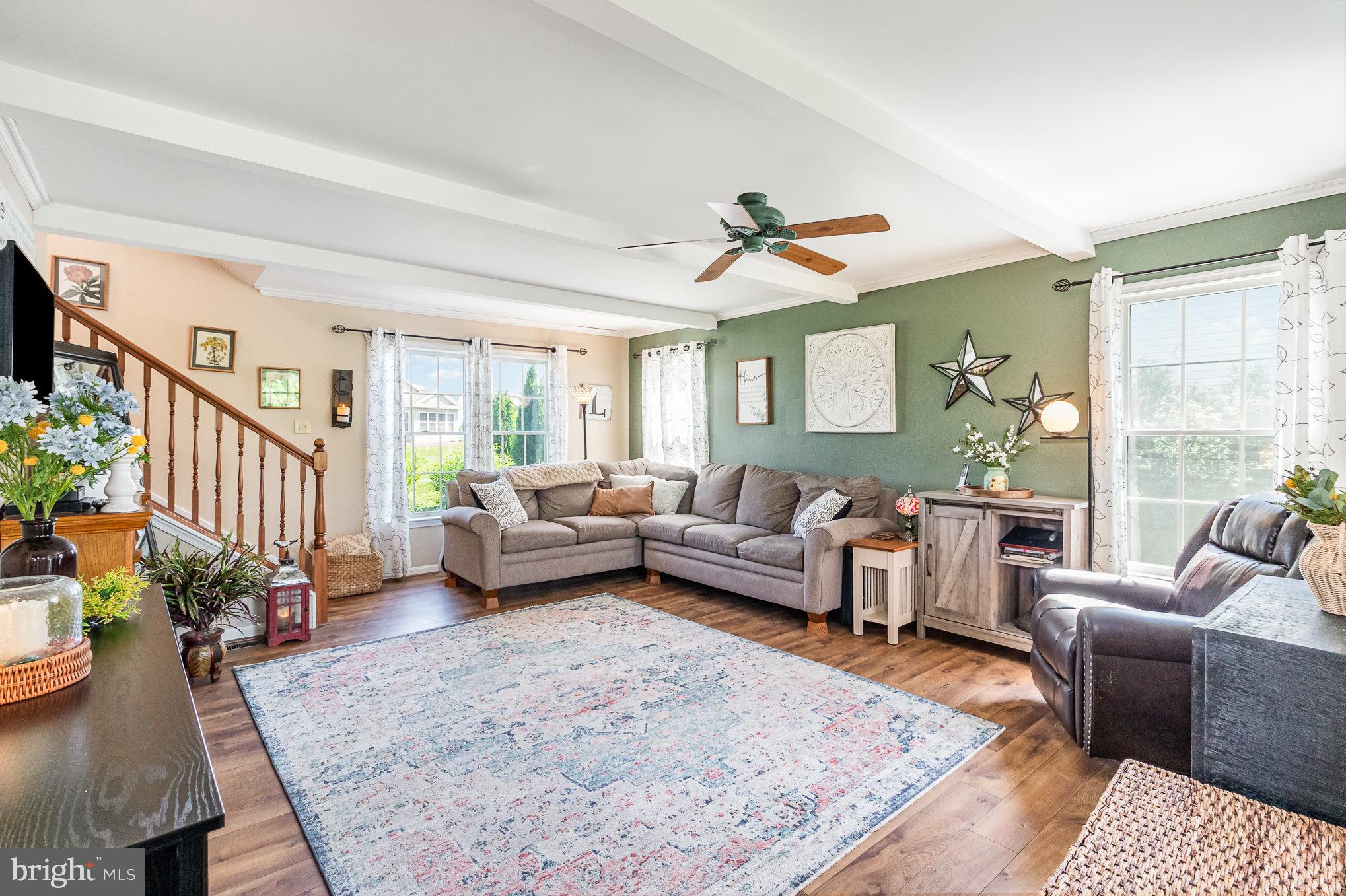 573 OLD FARM ROAD
