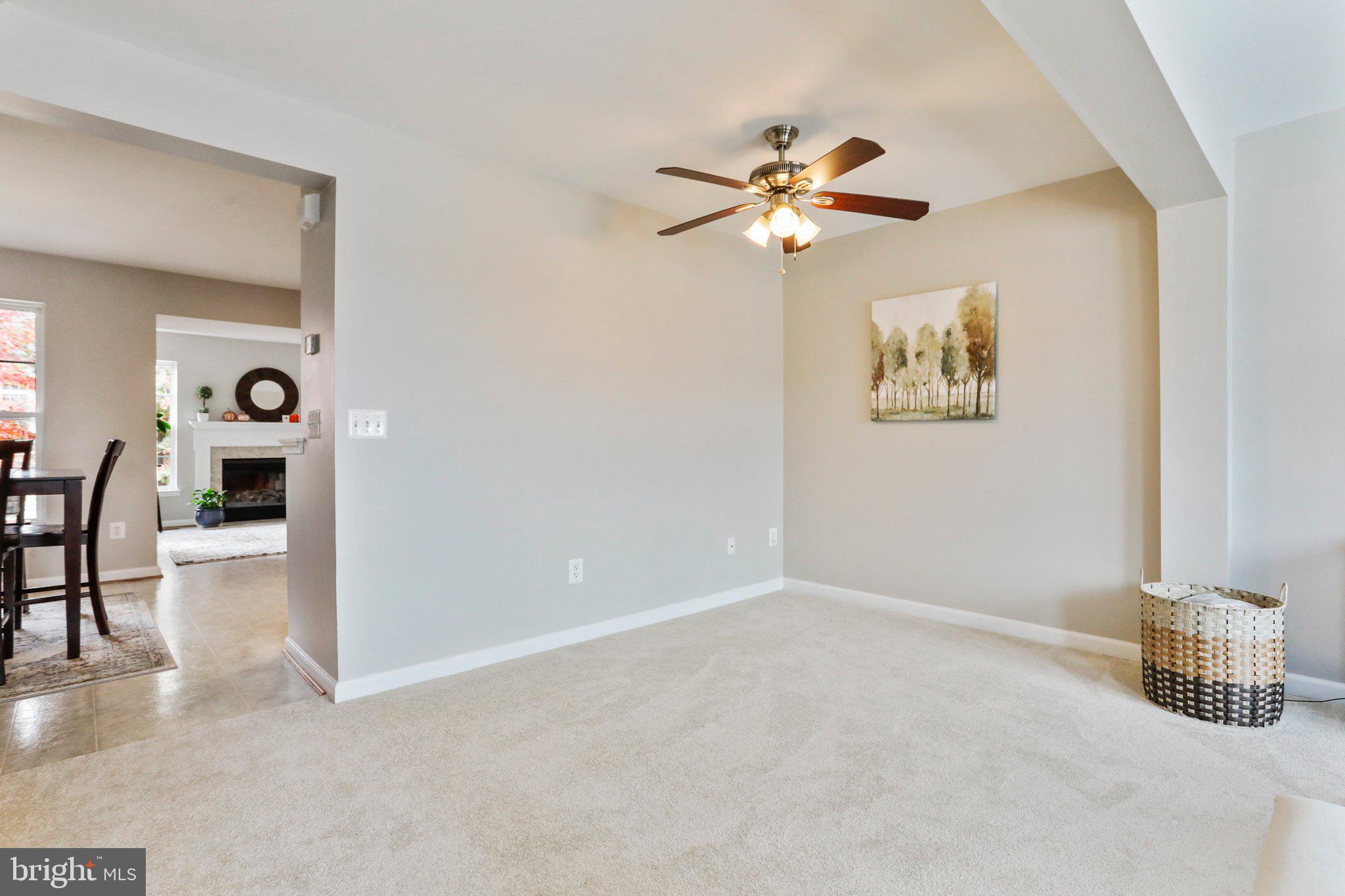 LAKELAND PLACE - Residential