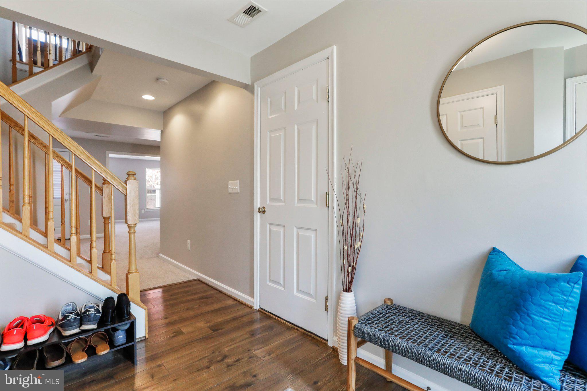 LAKELAND PLACE - Residential