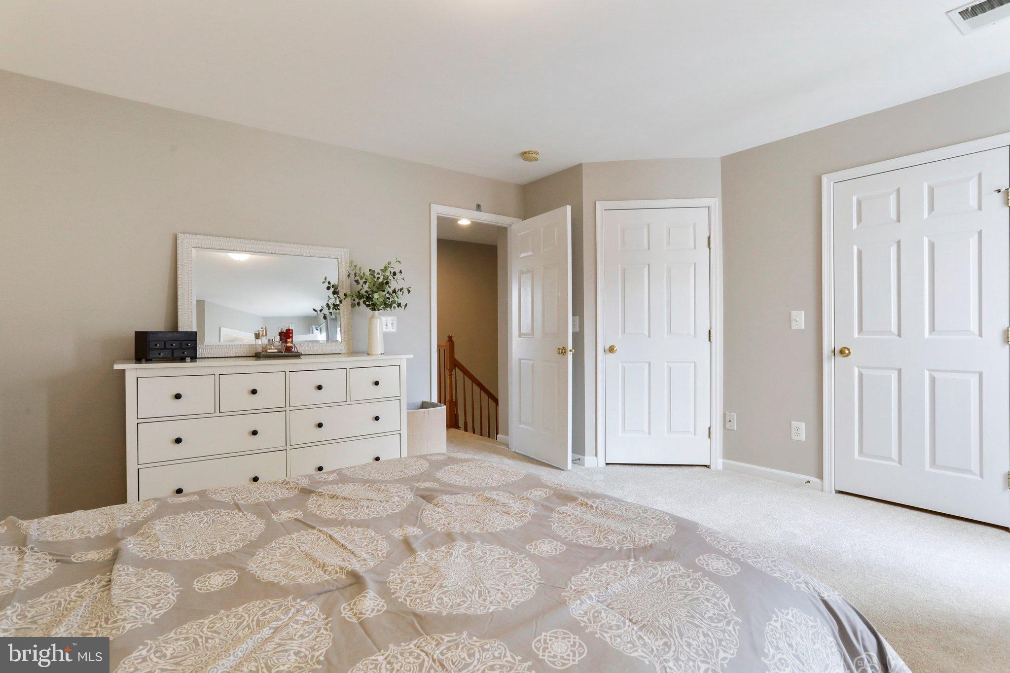 LAKELAND PLACE - Residential