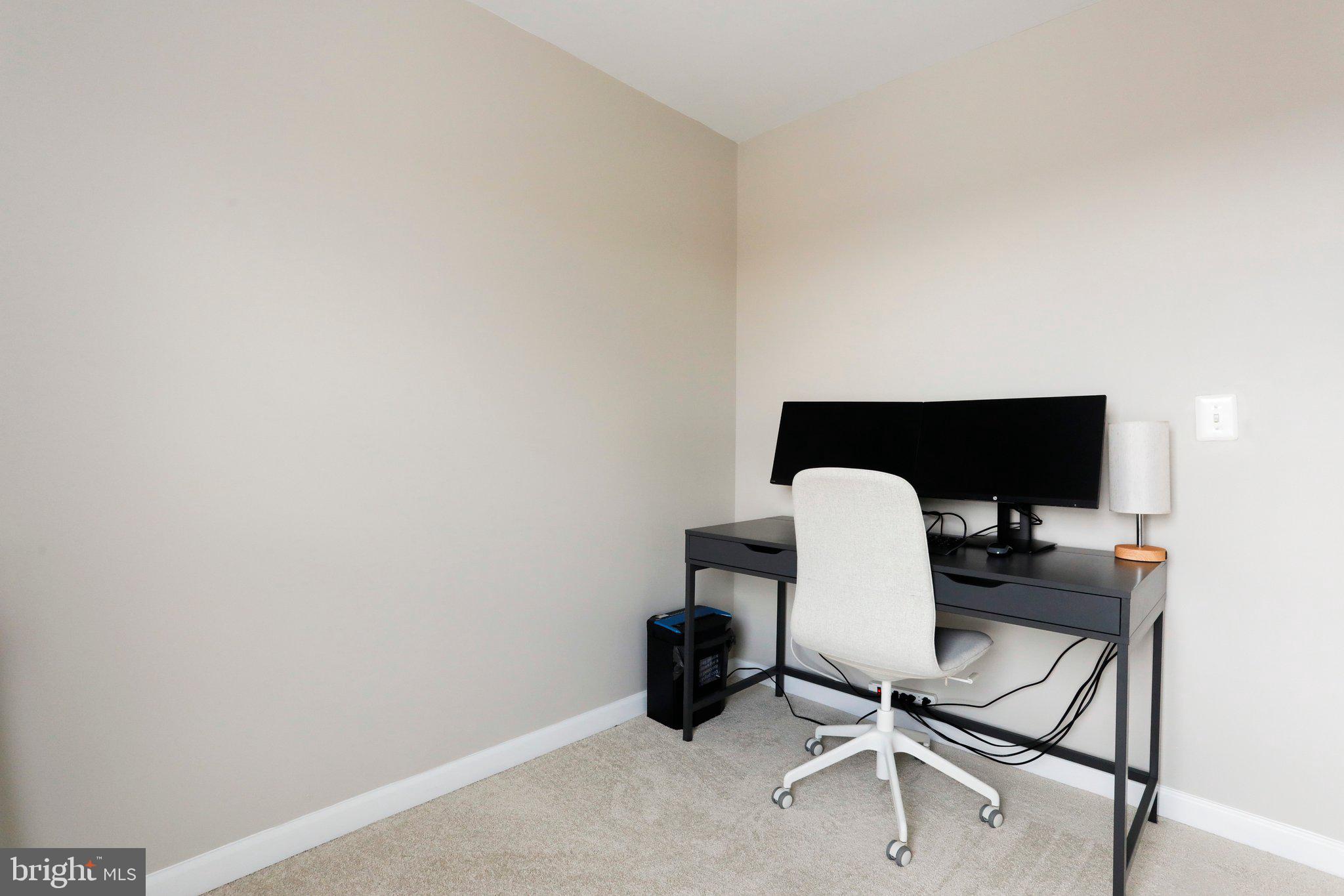 LAKELAND PLACE - Residential