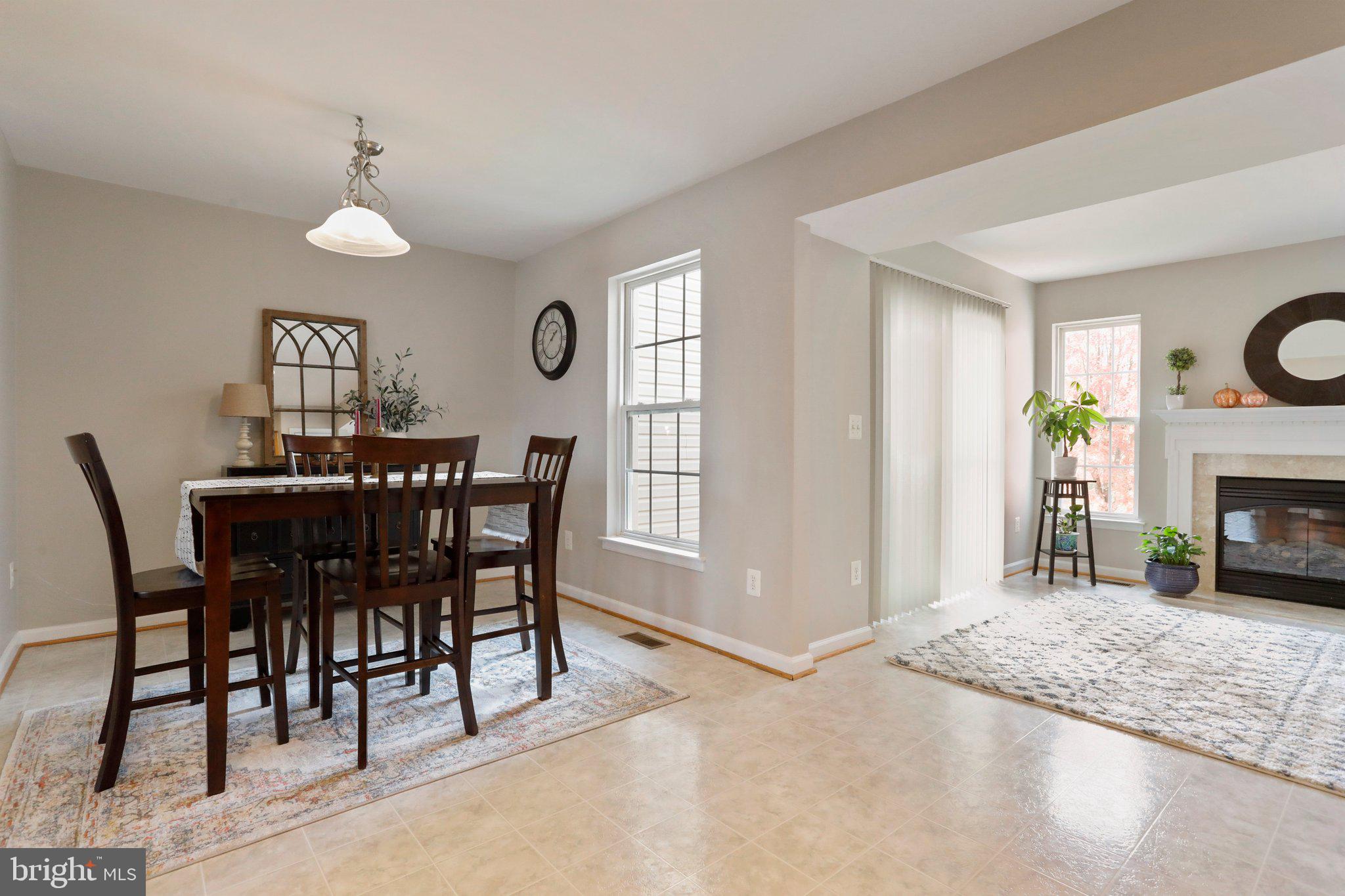 LAKELAND PLACE - Residential