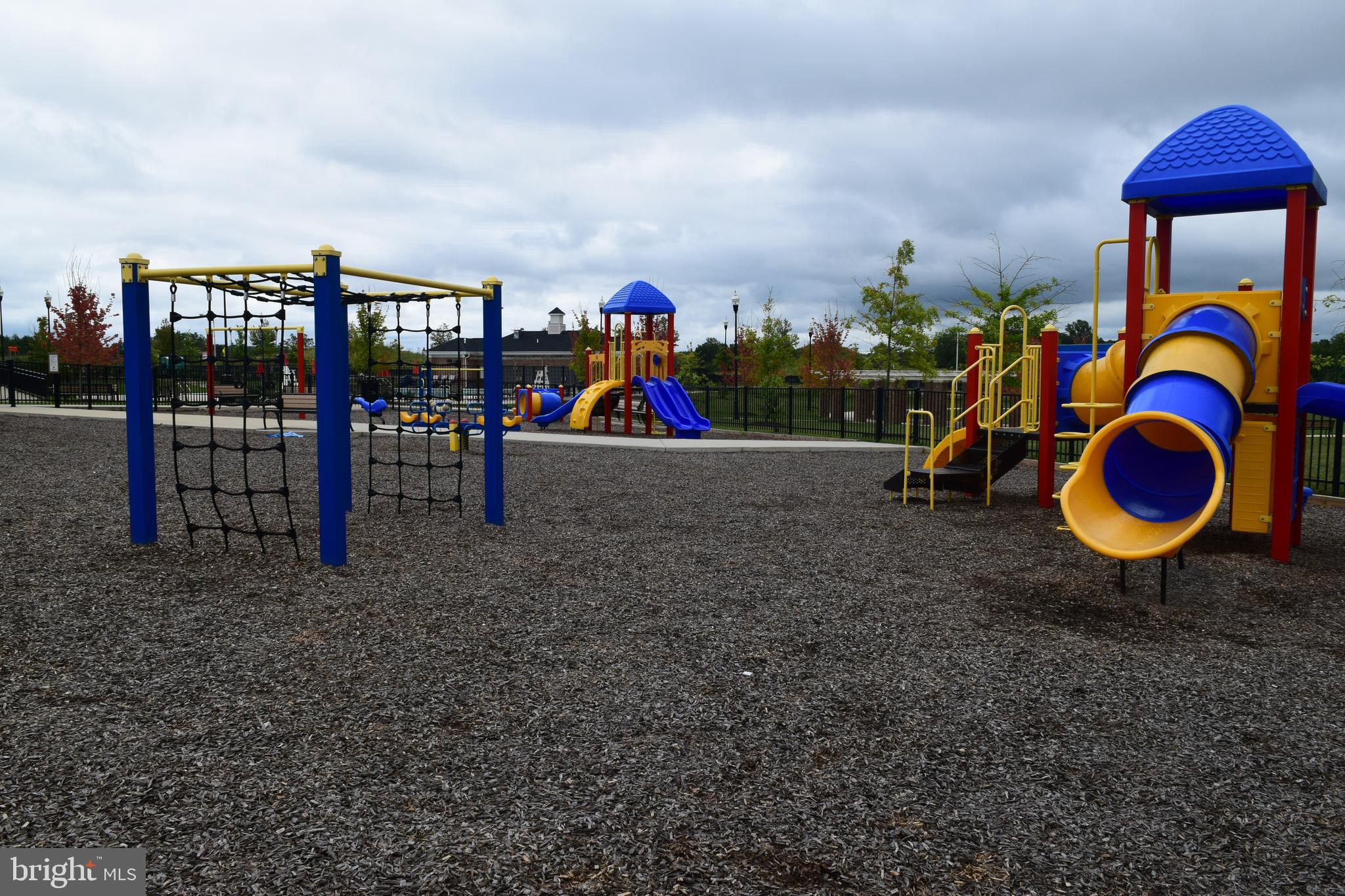 PARKSIDE - Residential Lease