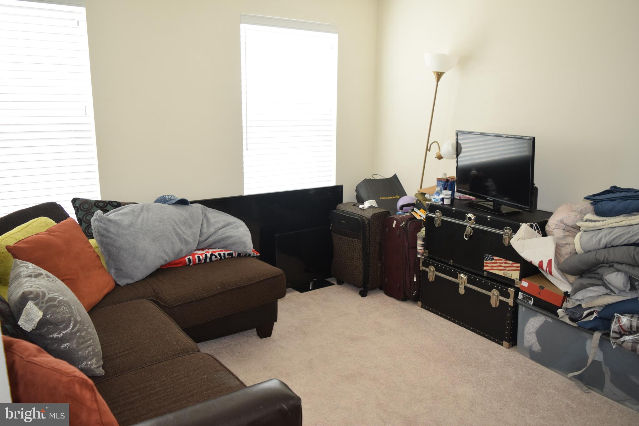 PARKSIDE - Residential Lease