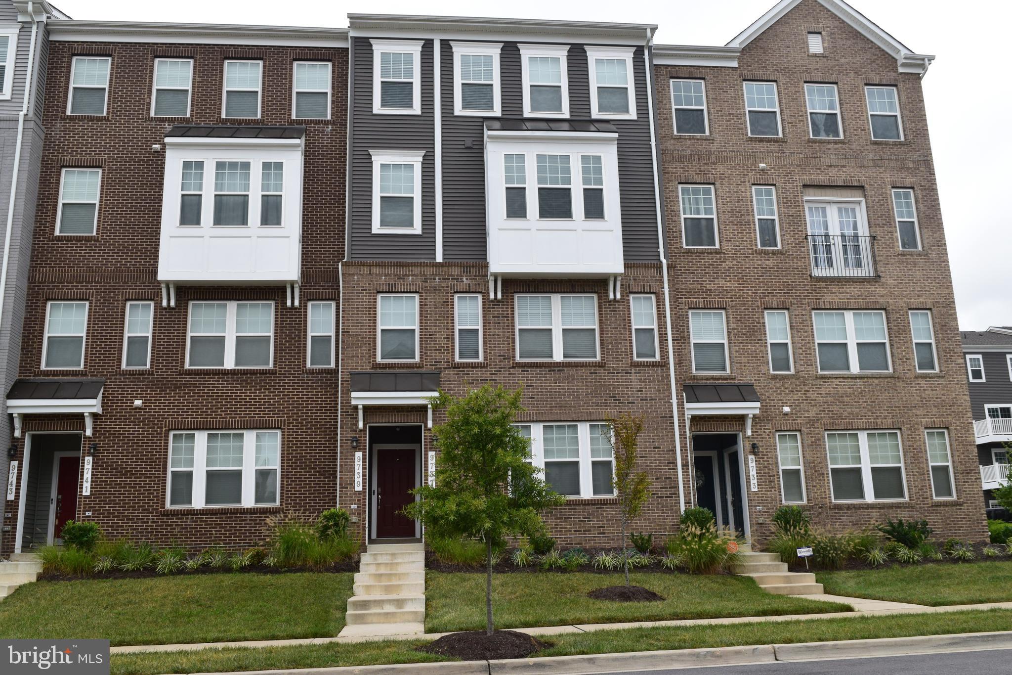 PARKSIDE - Residential Lease