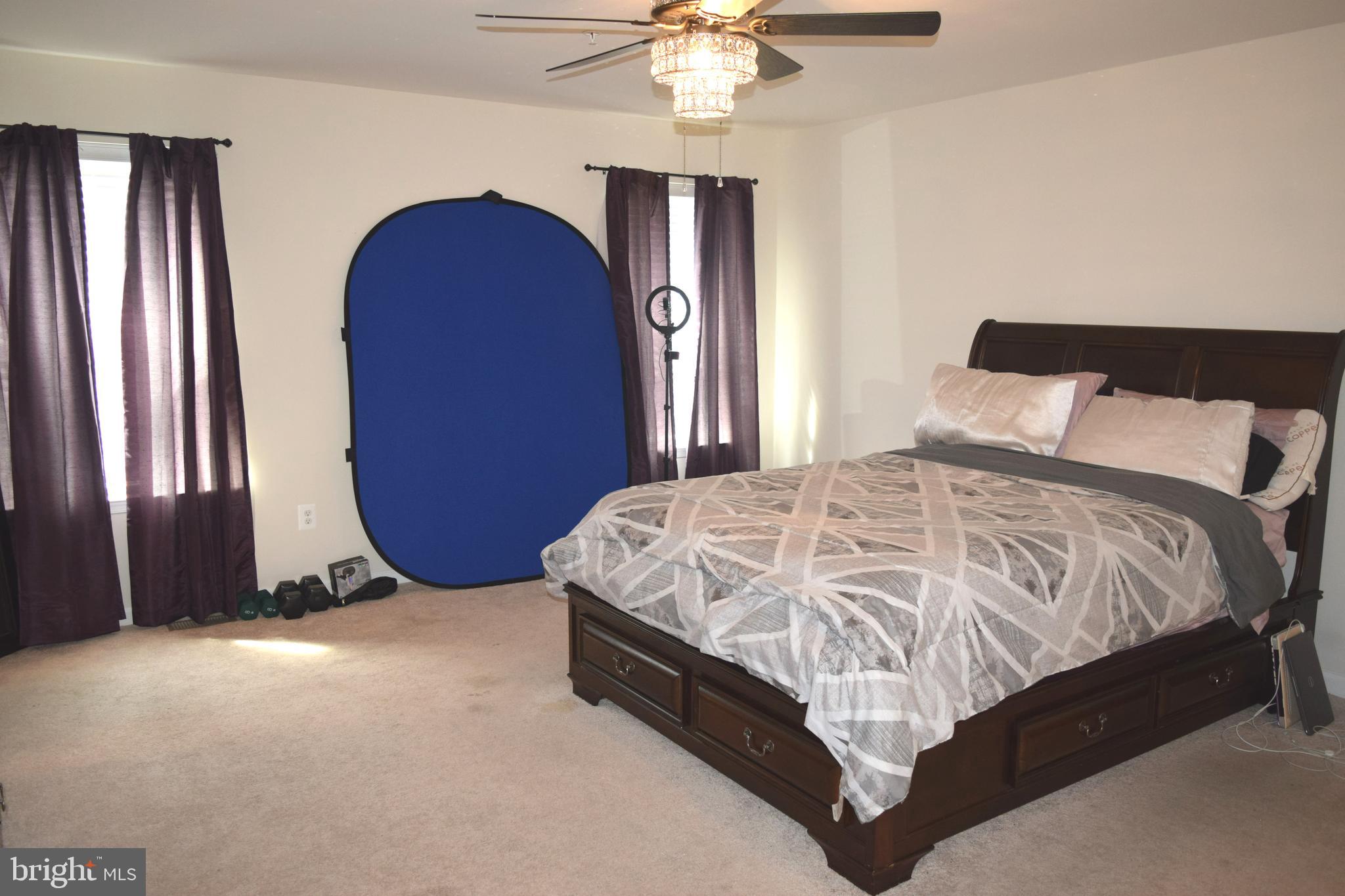 PARKSIDE - Residential Lease