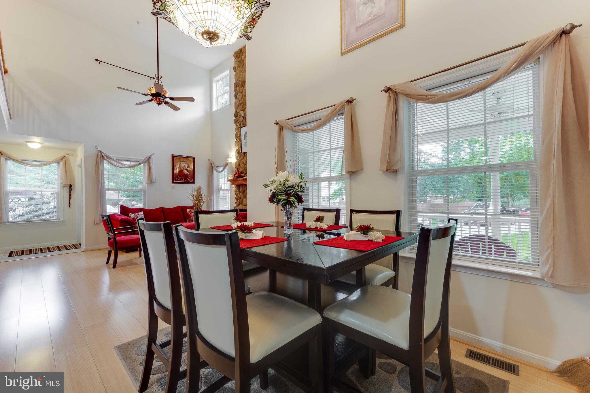 CALVERT MANOR - Residential