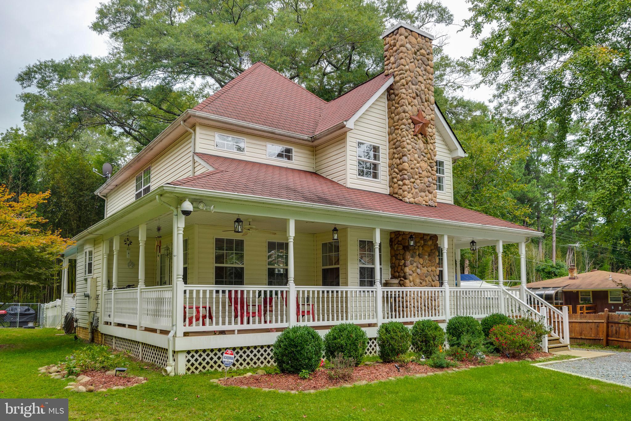 CALVERT MANOR - Residential