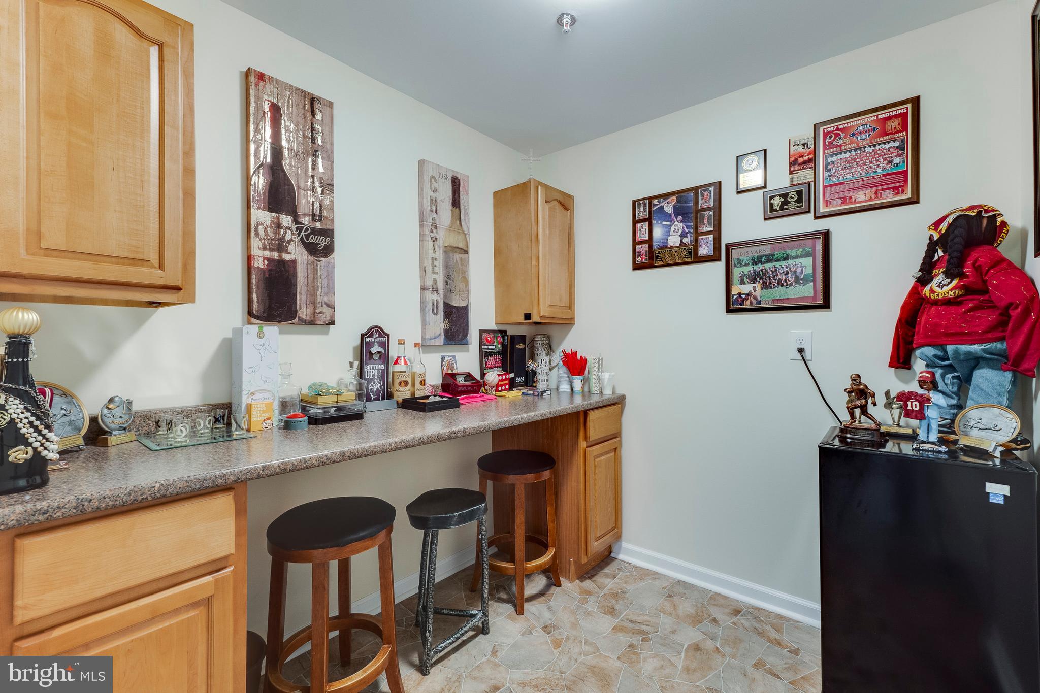 CALVERT MANOR - Residential