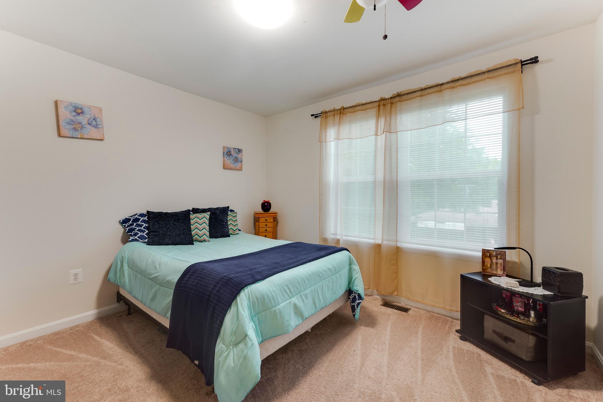 CALVERT MANOR - Residential