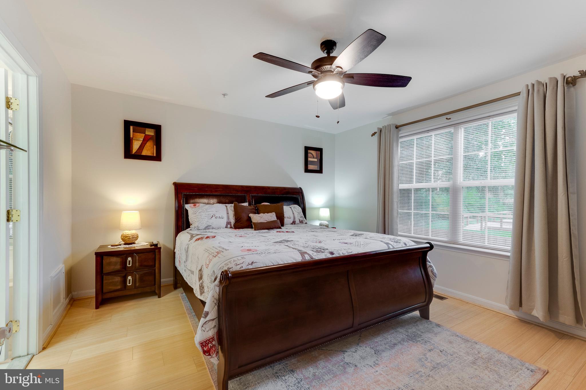 CALVERT MANOR - Residential