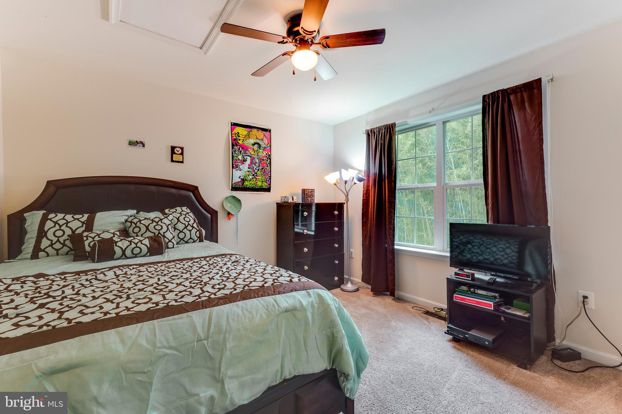 CALVERT MANOR - Residential