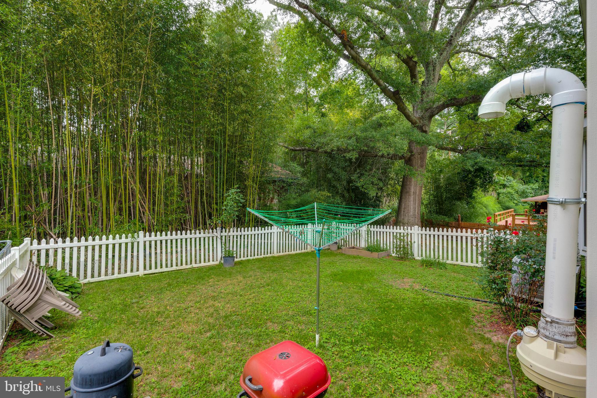 CALVERT MANOR - Residential