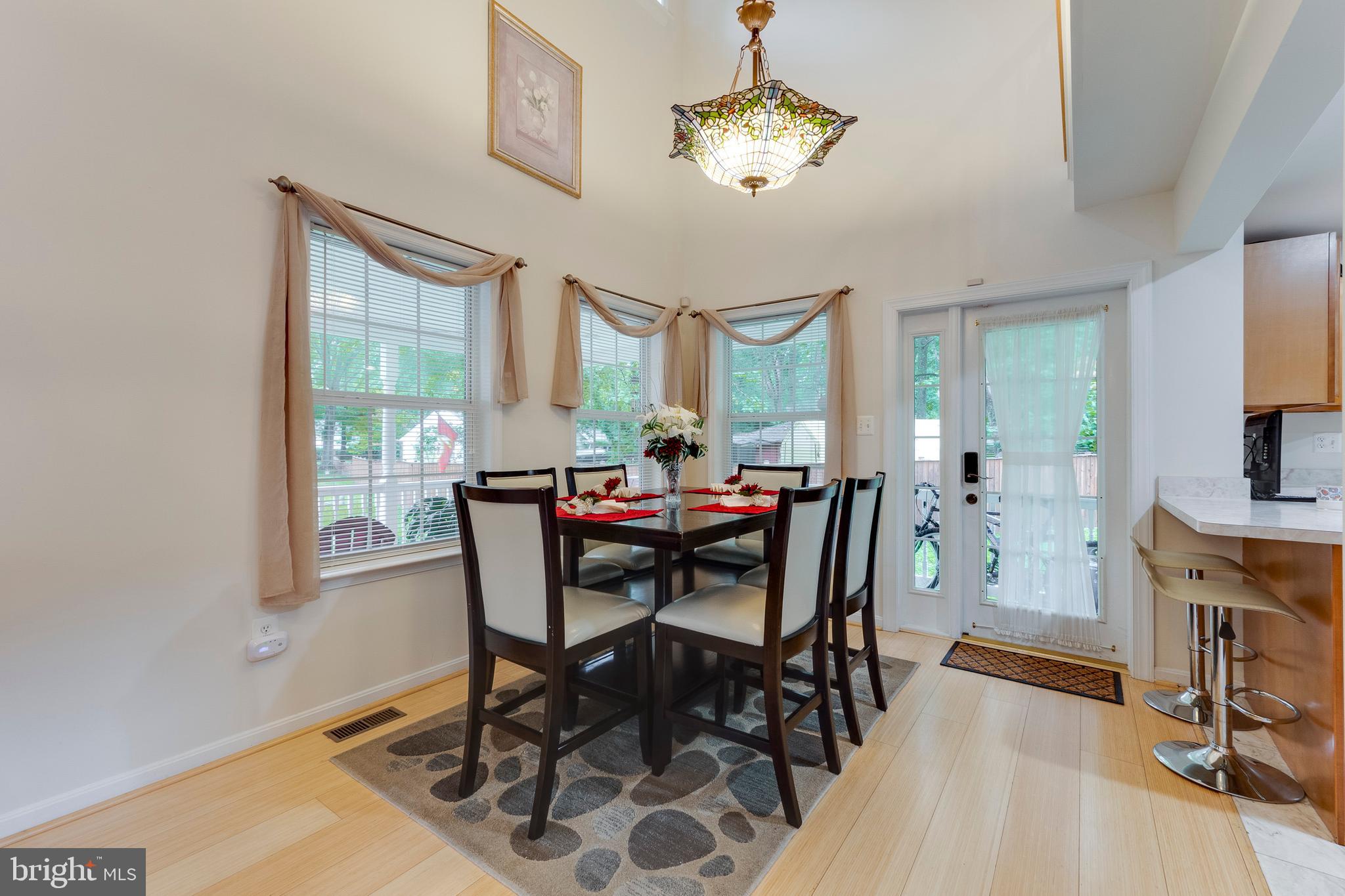 CALVERT MANOR - Residential