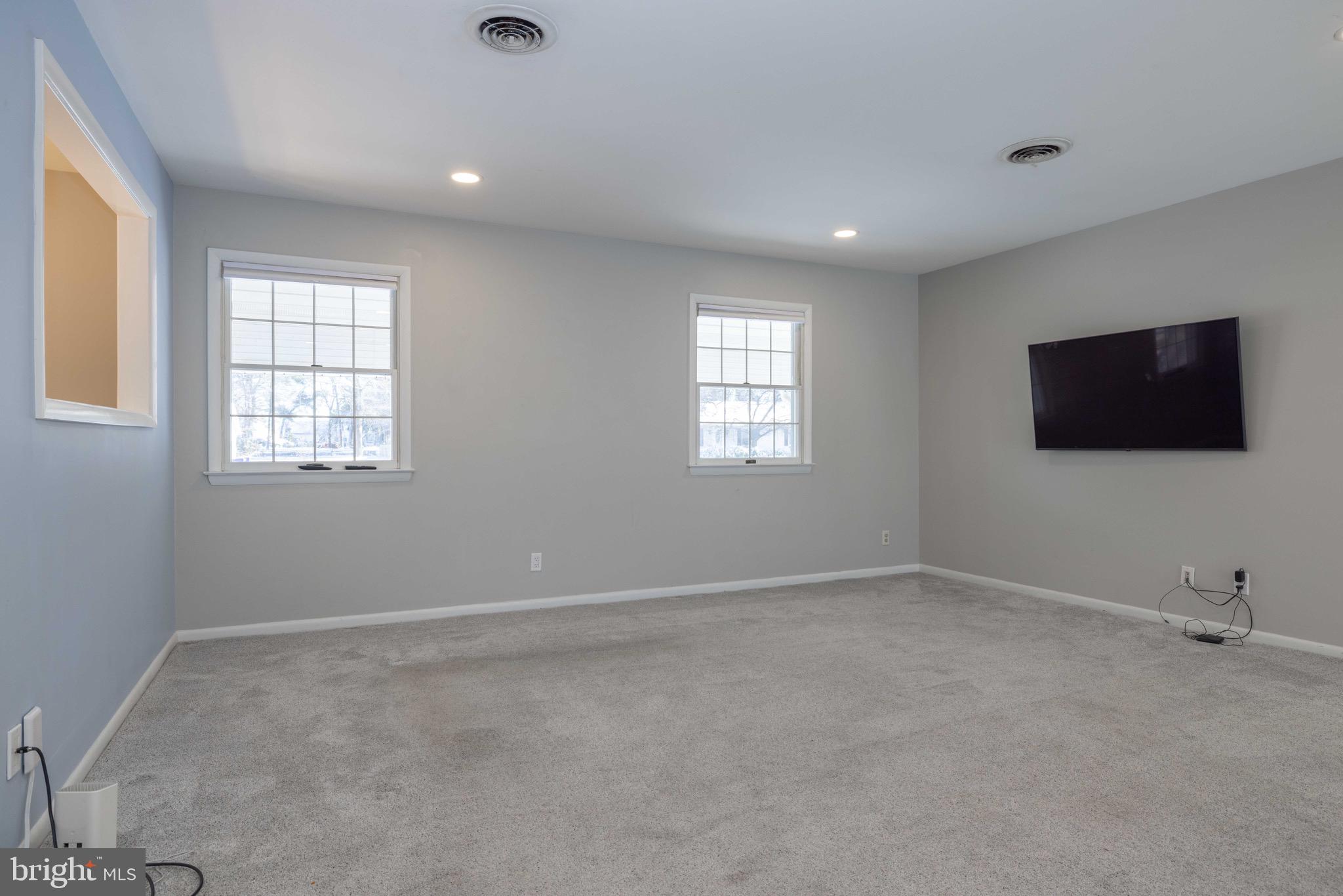 SHAWNEE ACRES - Residential