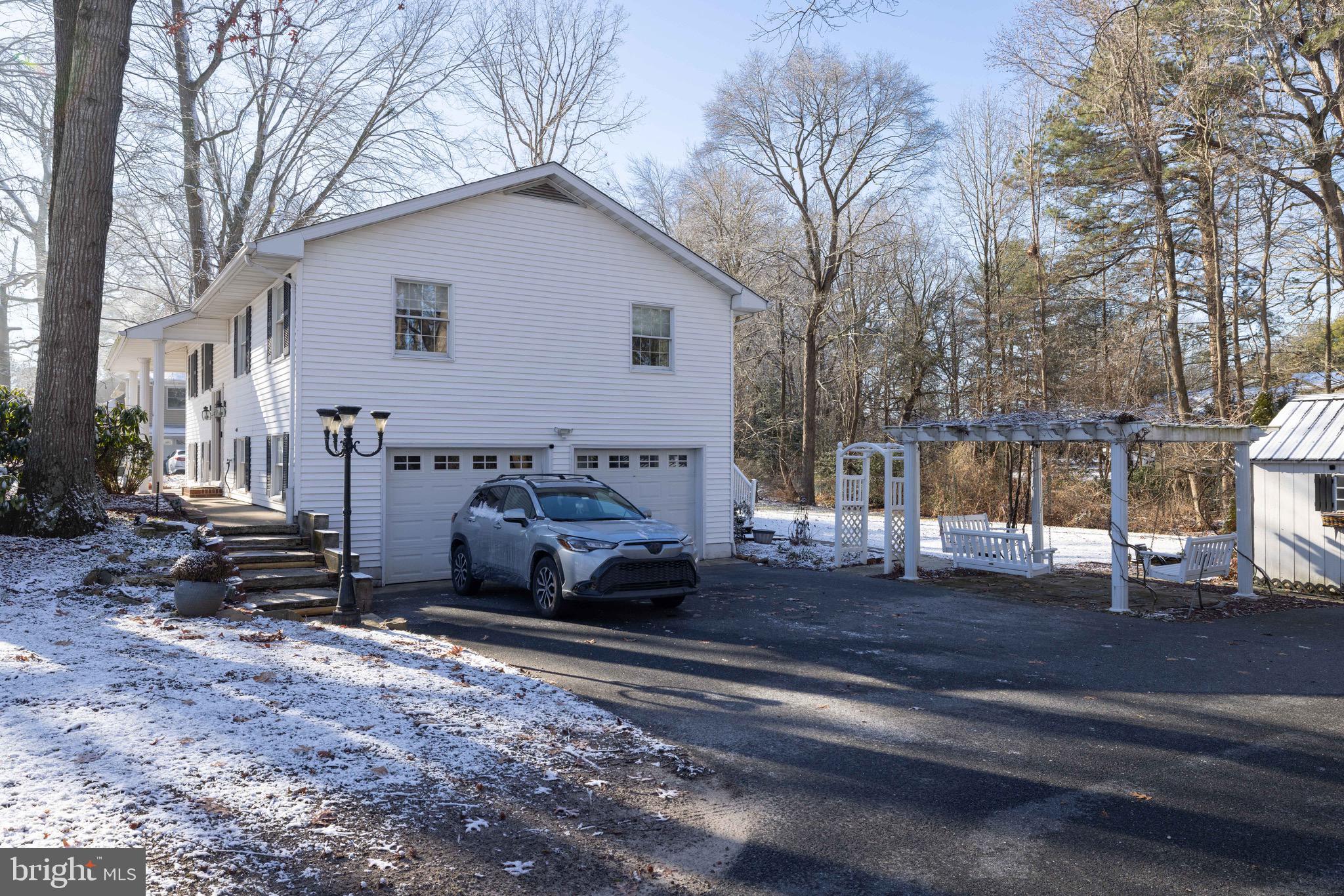 SHAWNEE ACRES - Residential