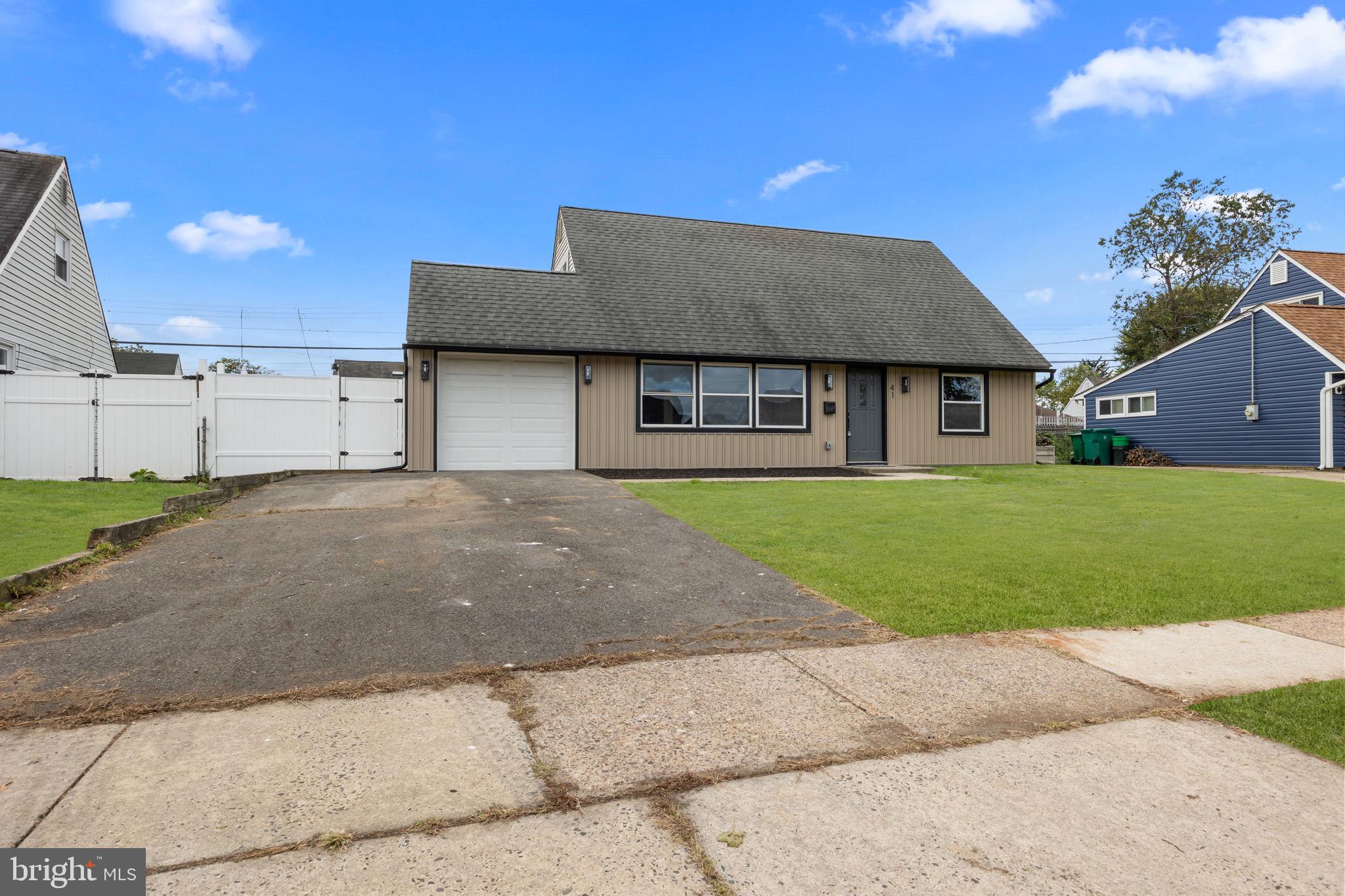 JUNEWOOD - Residential Lease