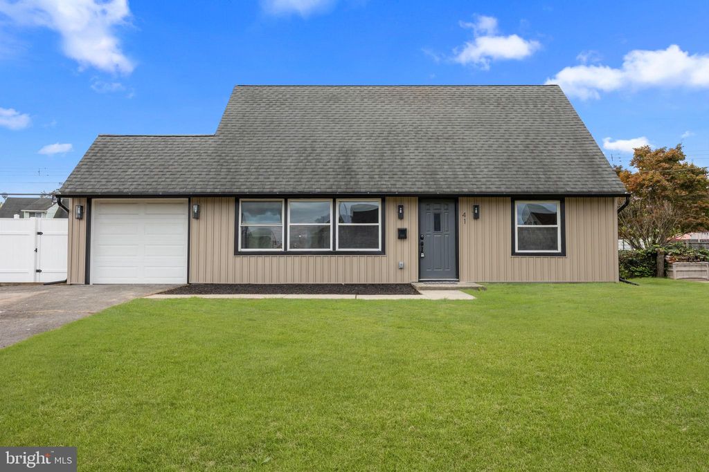 Photo of 41 Jewel Lane, LEVITTOWN, PA 19055 (MLS # PABU2107460)