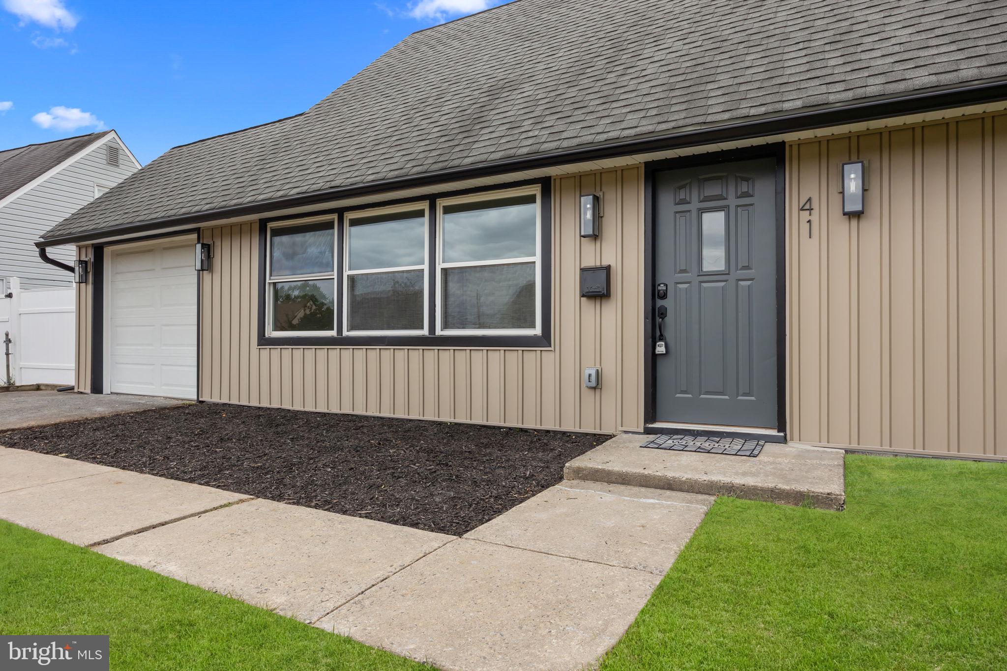 JUNEWOOD - Residential Lease