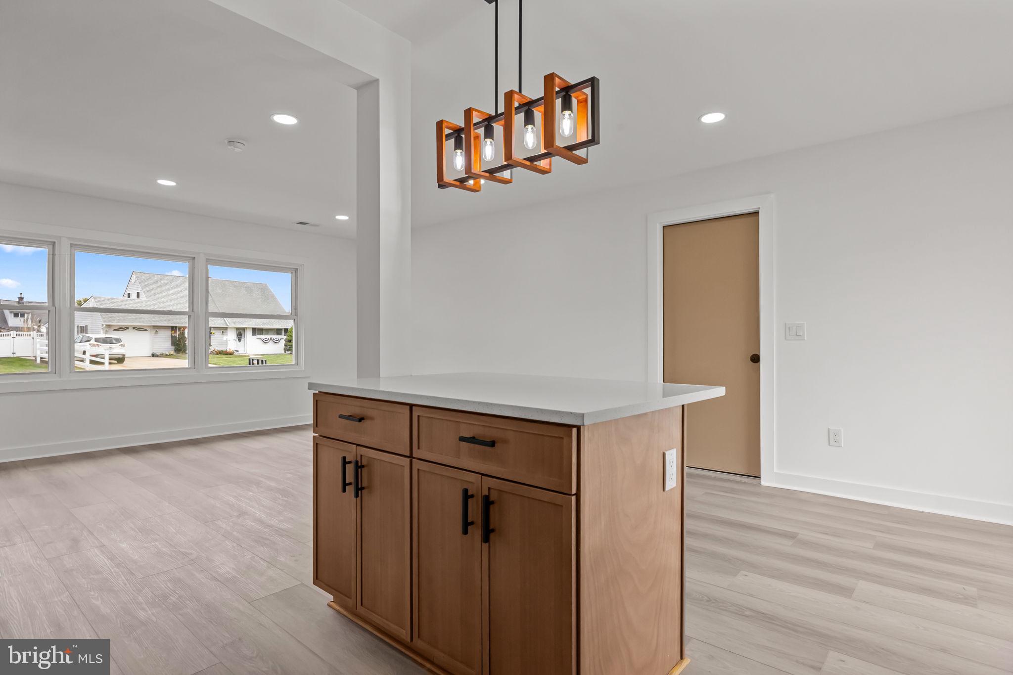 JUNEWOOD - Residential Lease