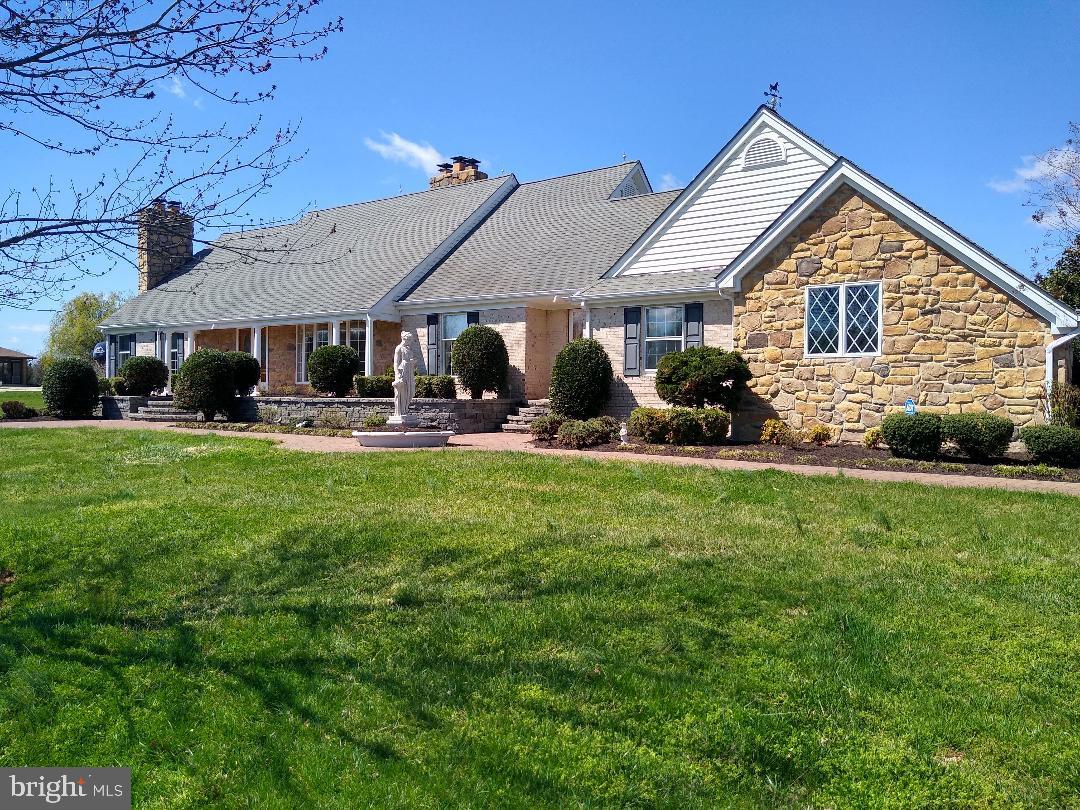 HUGHESVILLE - Residential