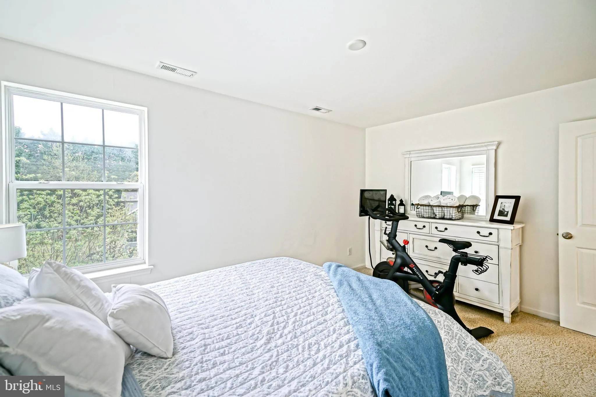 Lewes, Delaware 19958, United States, 5 Bedrooms Bedrooms, ,4 BathroomsBathrooms,Residential,Active,122967