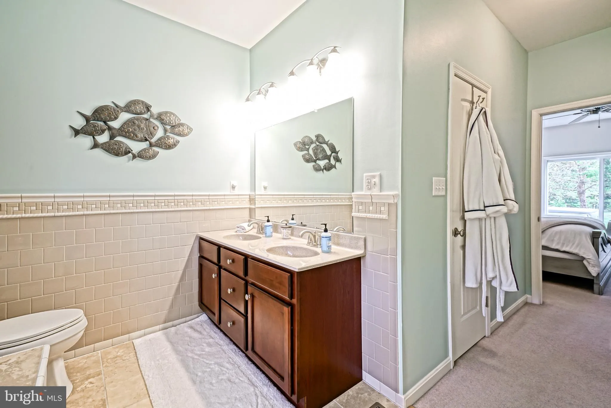 Lewes, Delaware 19958, United States, 5 Bedrooms Bedrooms, ,4 BathroomsBathrooms,Residential,Active,122967