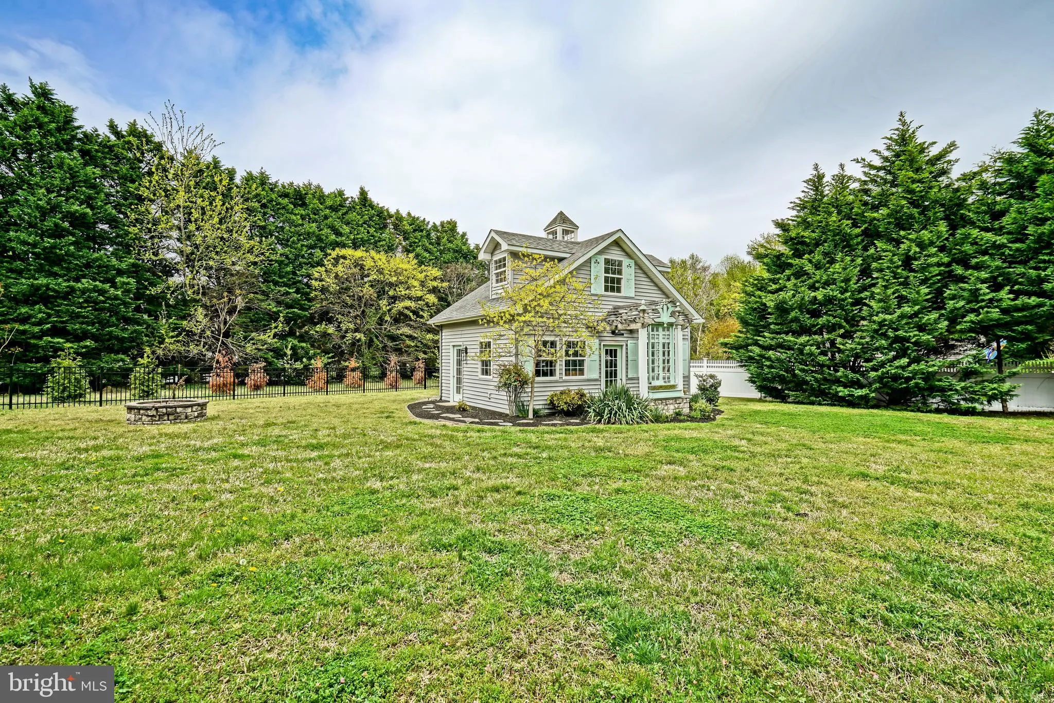 Lewes, Delaware 19958, United States, 5 Bedrooms Bedrooms, ,4 BathroomsBathrooms,Residential,Active,122967