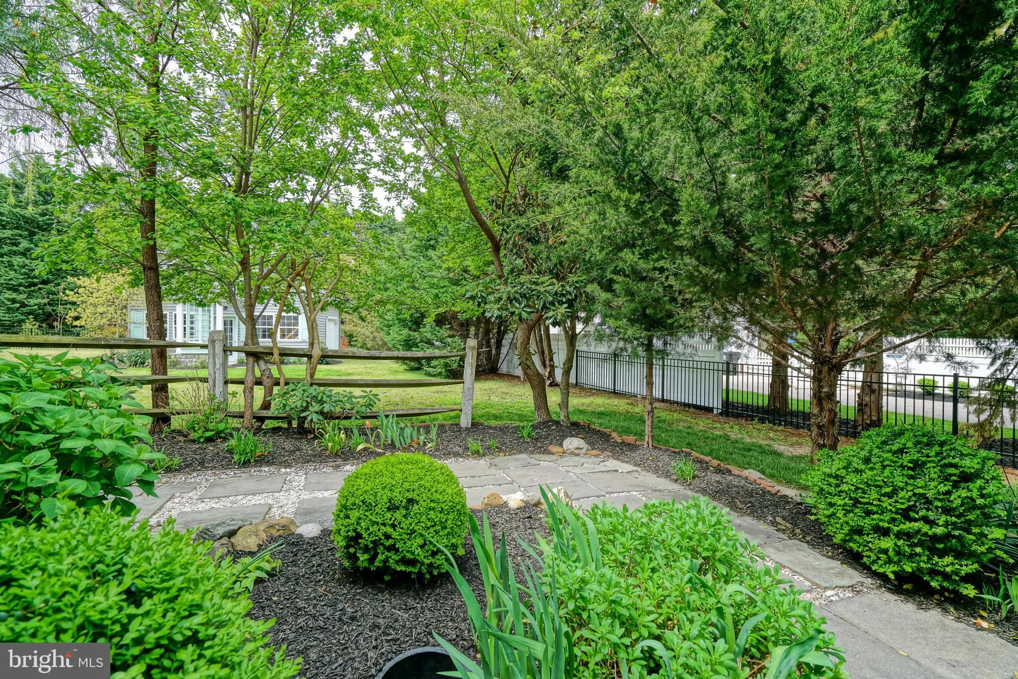 Lewes, Delaware 19958, United States, 5 Bedrooms Bedrooms, ,4 BathroomsBathrooms,Residential,Active,122967