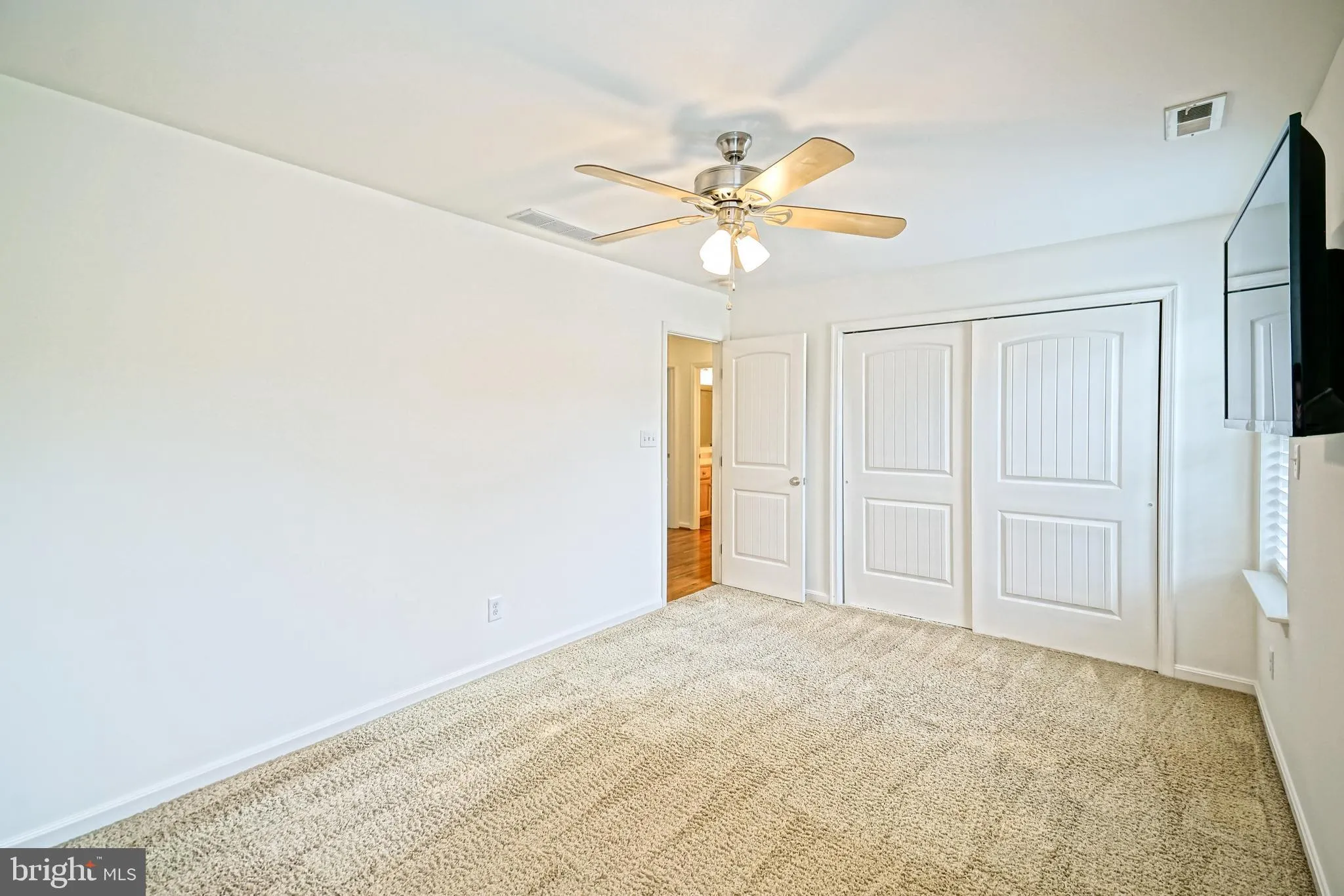 Lewes, Delaware 19958, United States, 5 Bedrooms Bedrooms, ,4 BathroomsBathrooms,Residential,Active,122967