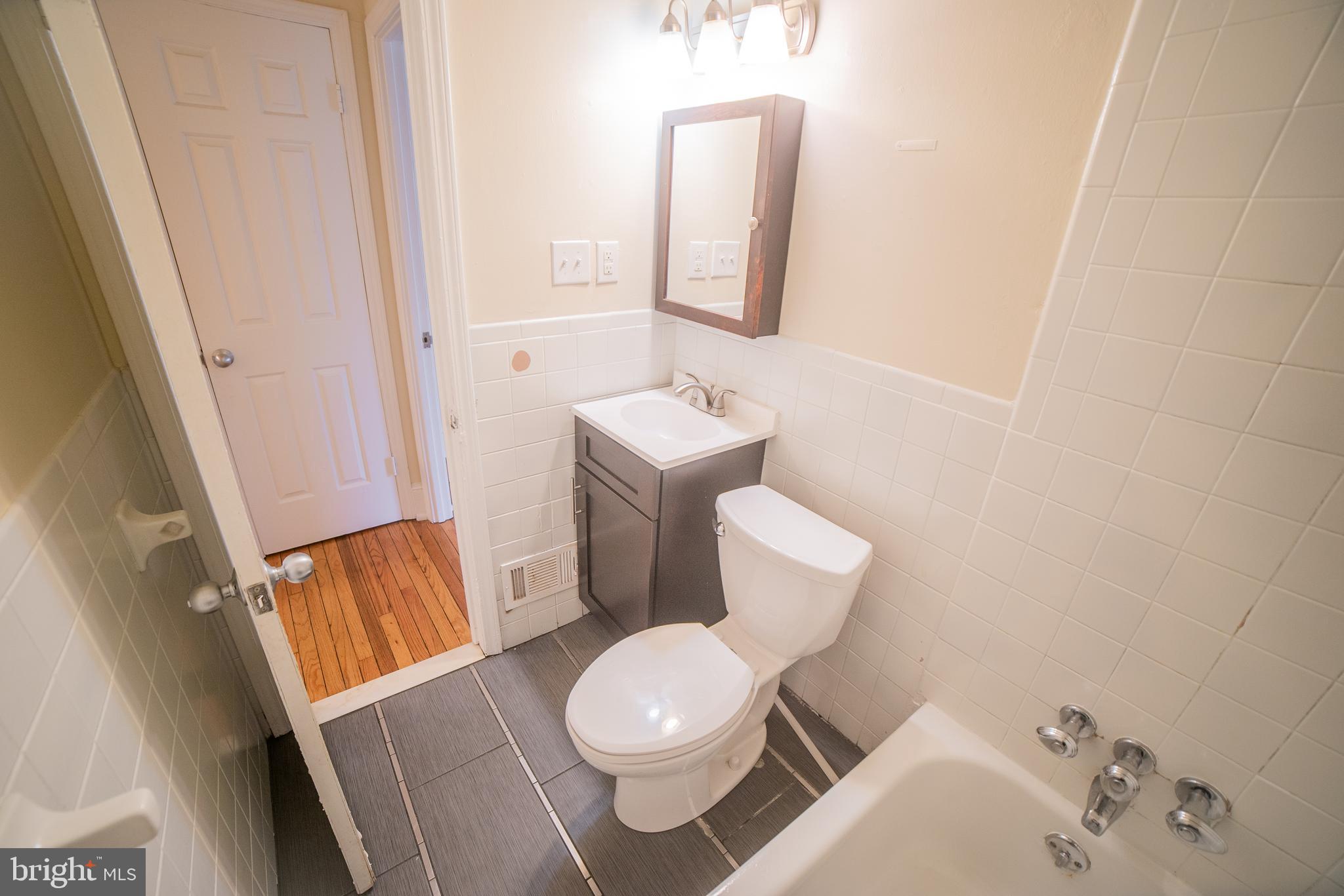 SOUTH STREET - Residential Income