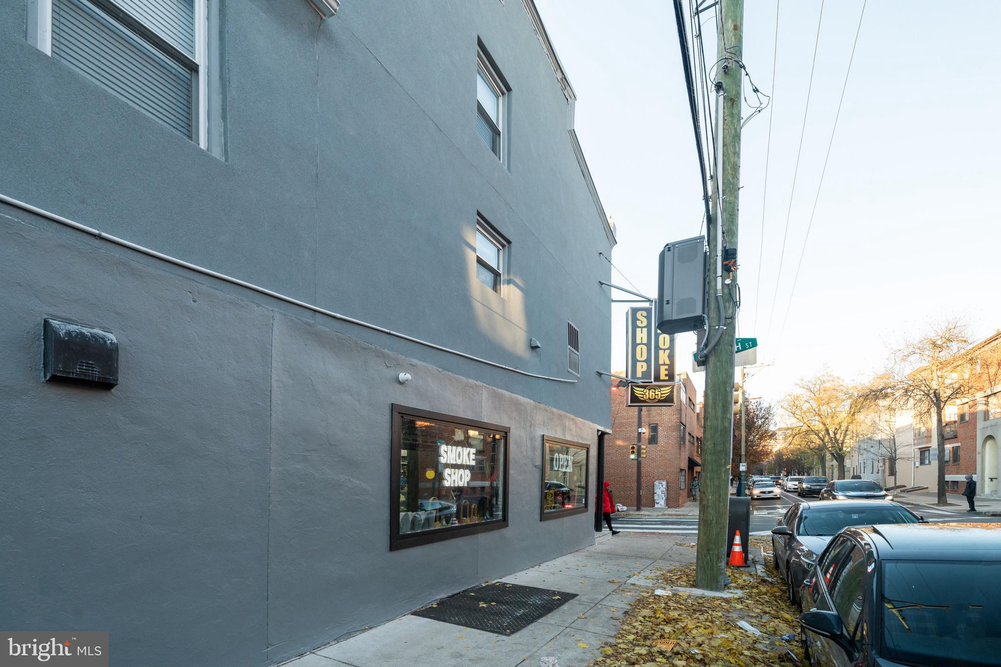 SOUTH STREET - Residential Income