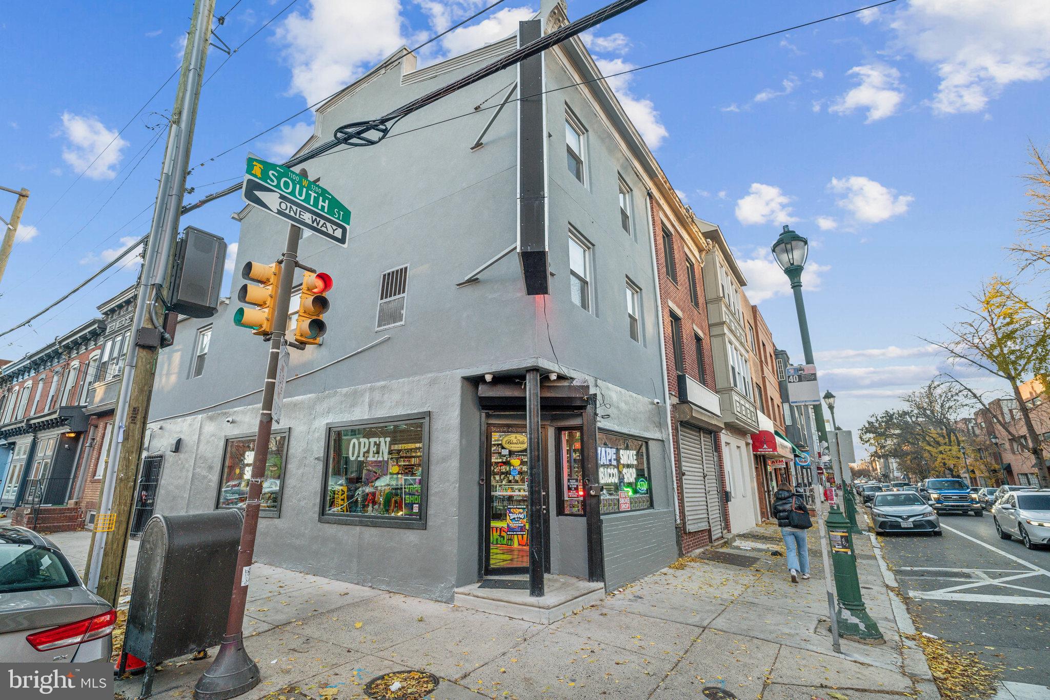 SOUTH STREET - Residential Income