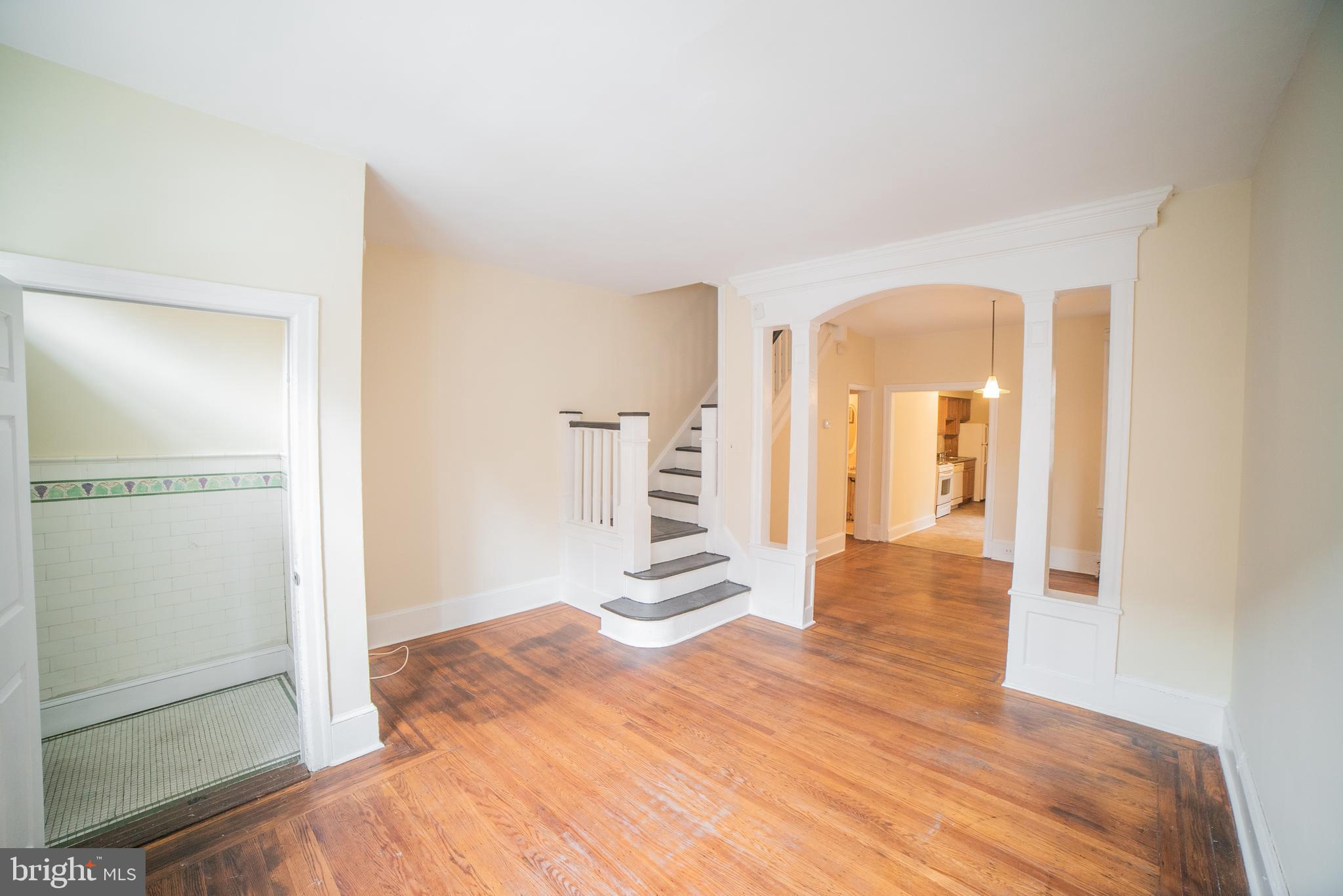 SOUTH STREET - Residential Income