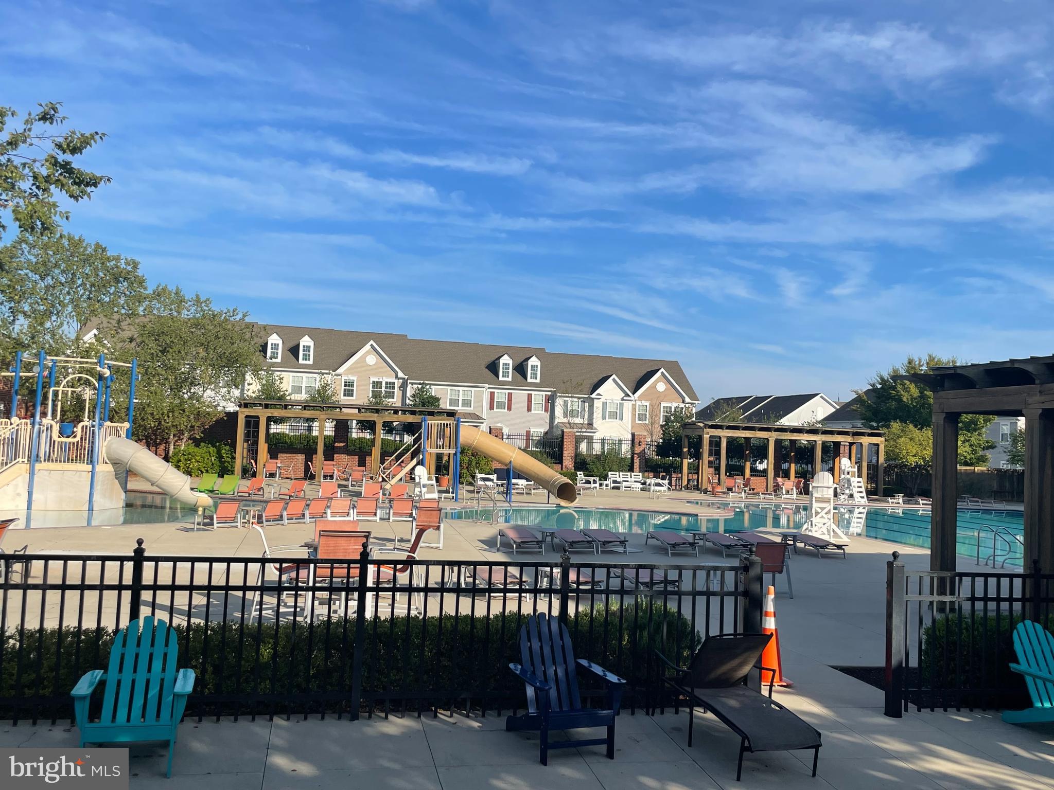 LADYSMITH VILLAGE - Residential