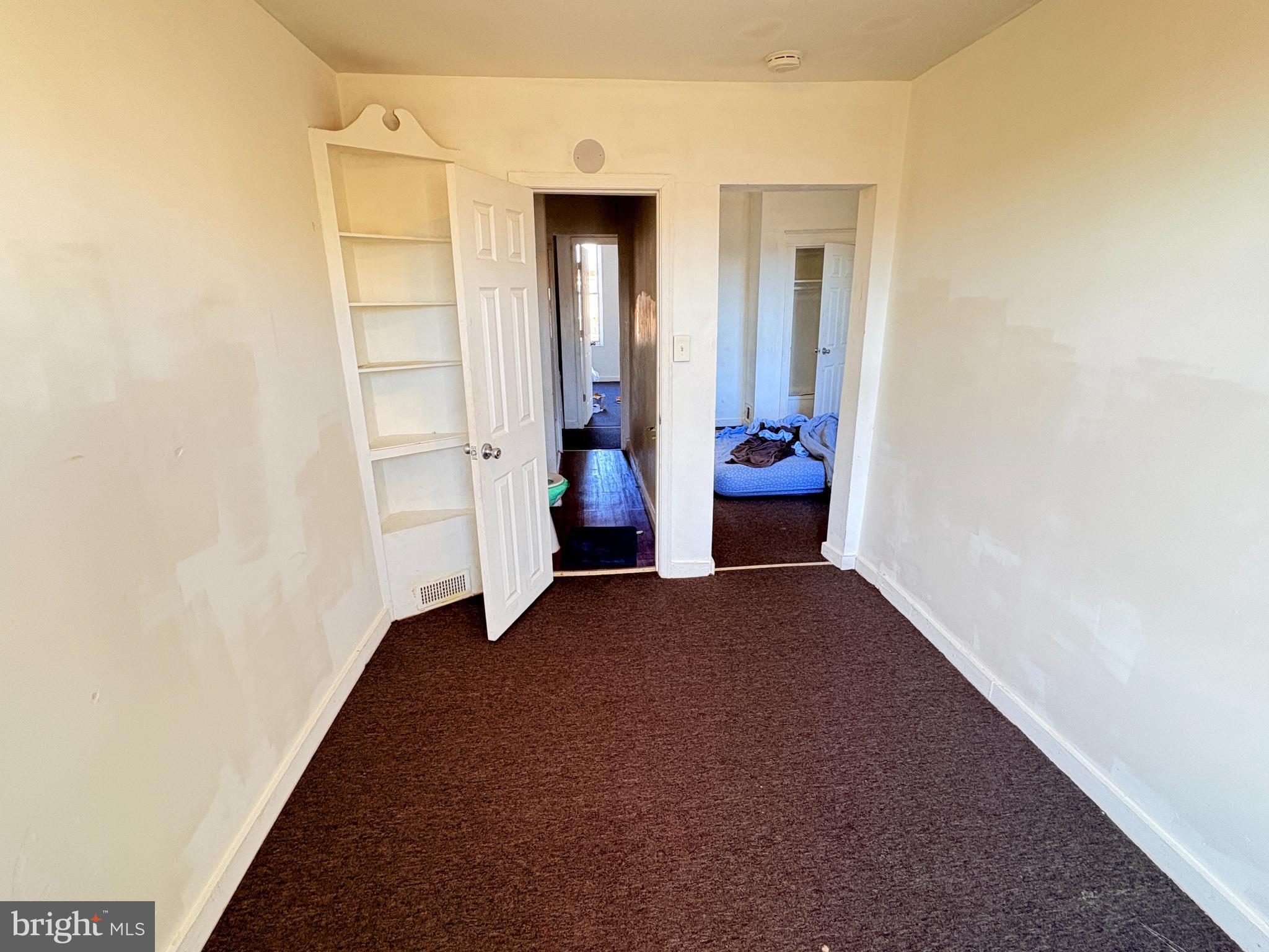 EAST BALTIMORE MIDWAY - Residential