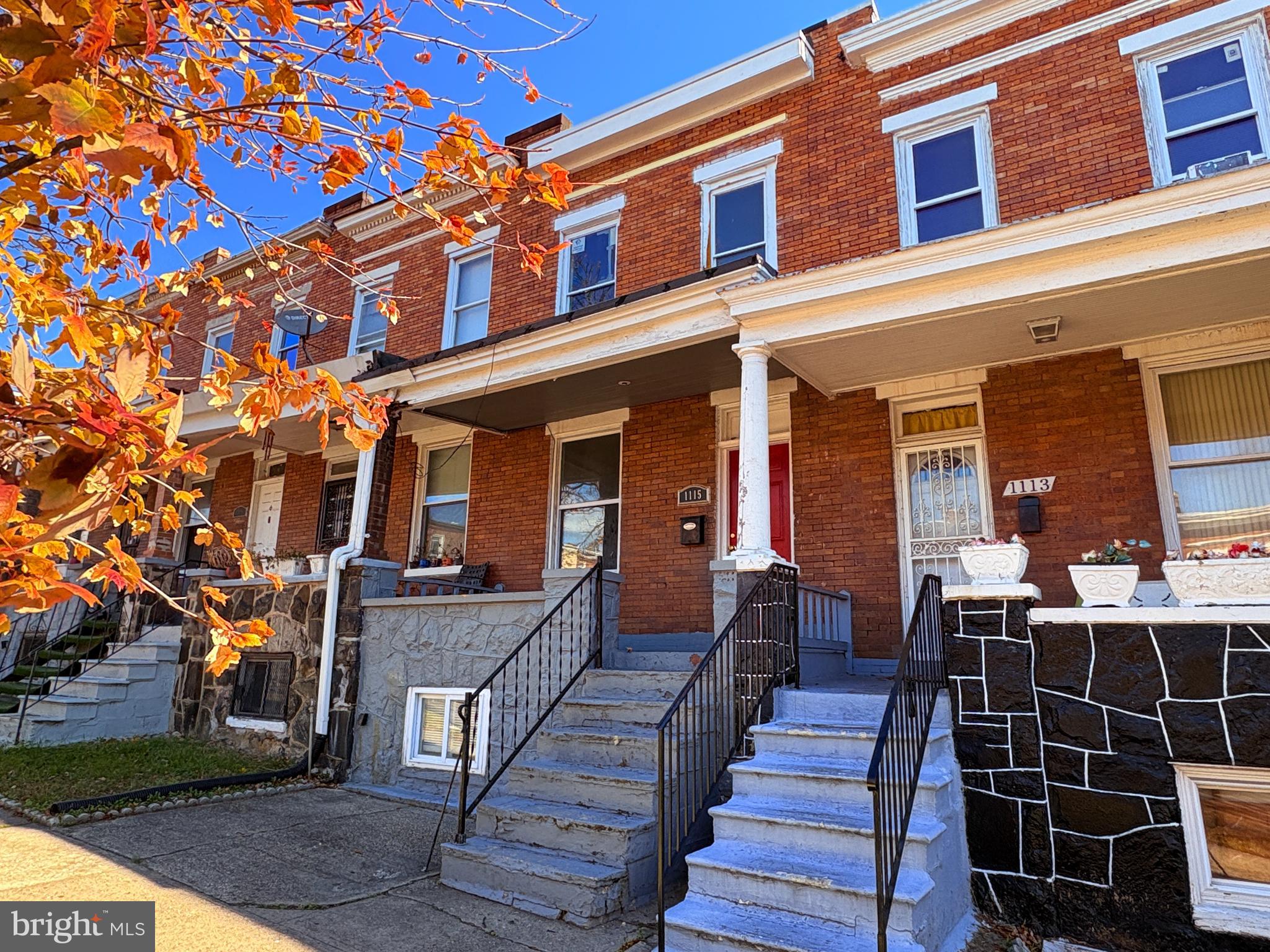 1115 N LAKEWOOD AVENUE N