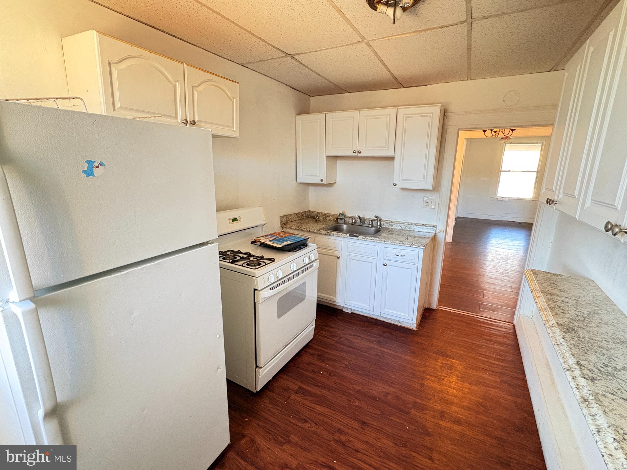 EAST BALTIMORE MIDWAY - Residential