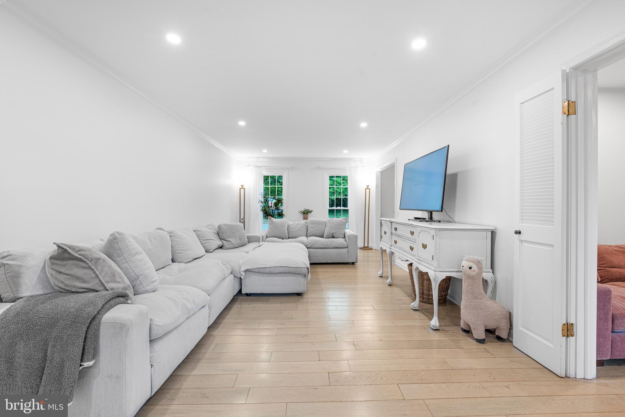 POTOMAC COMMONS - Residential
