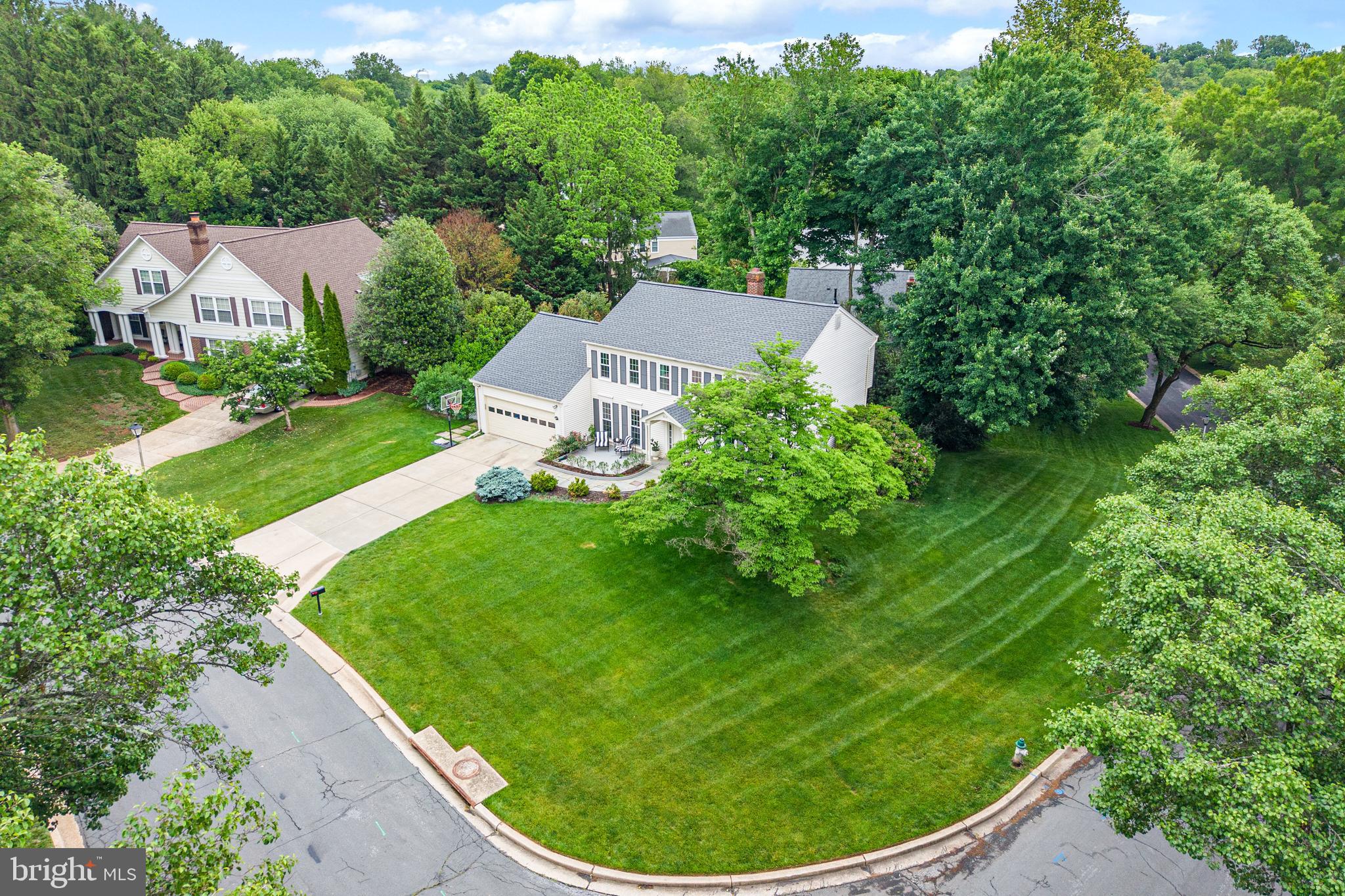 POTOMAC COMMONS - Residential