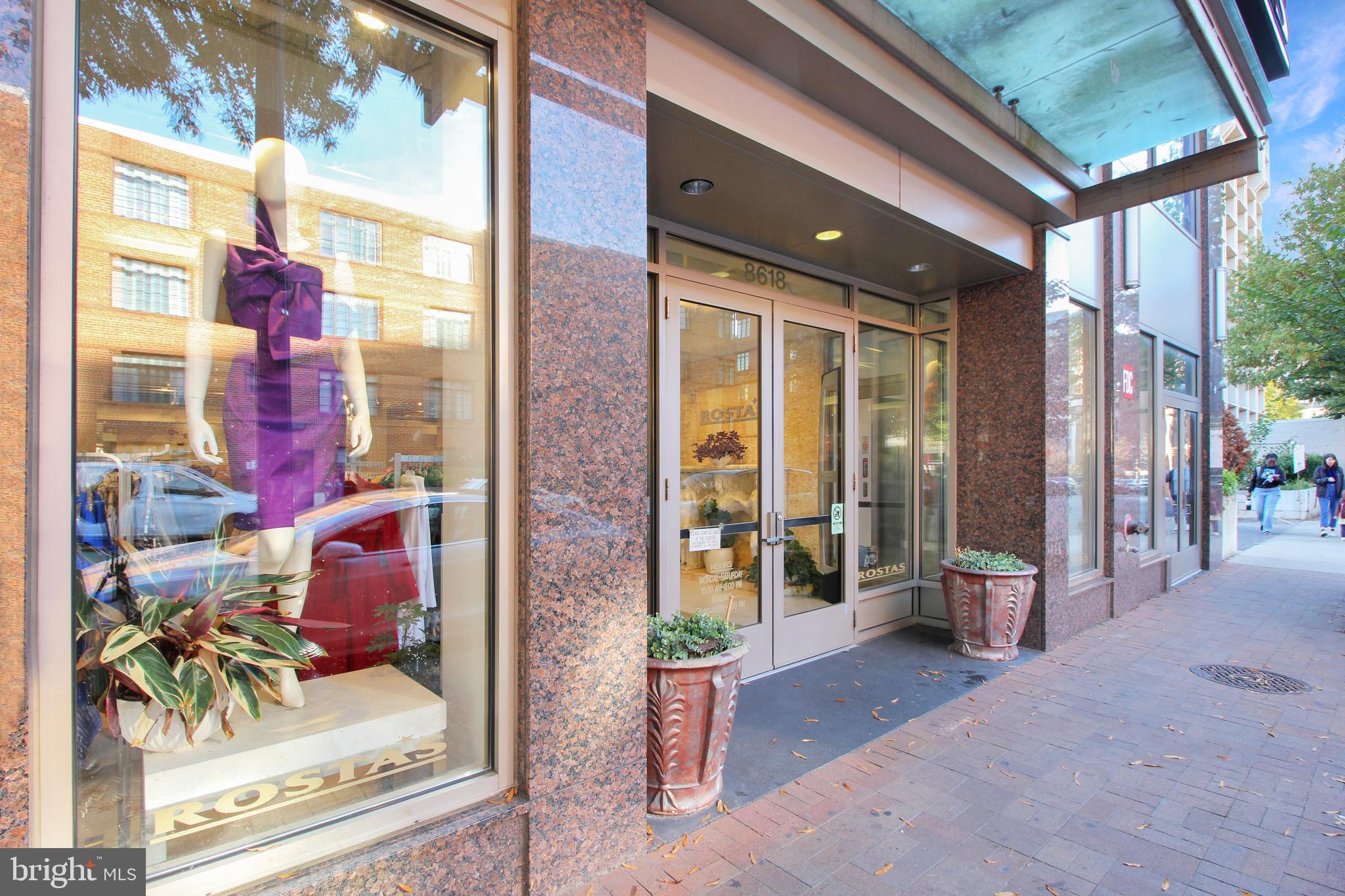 SILVER SPRING - Commercial Lease