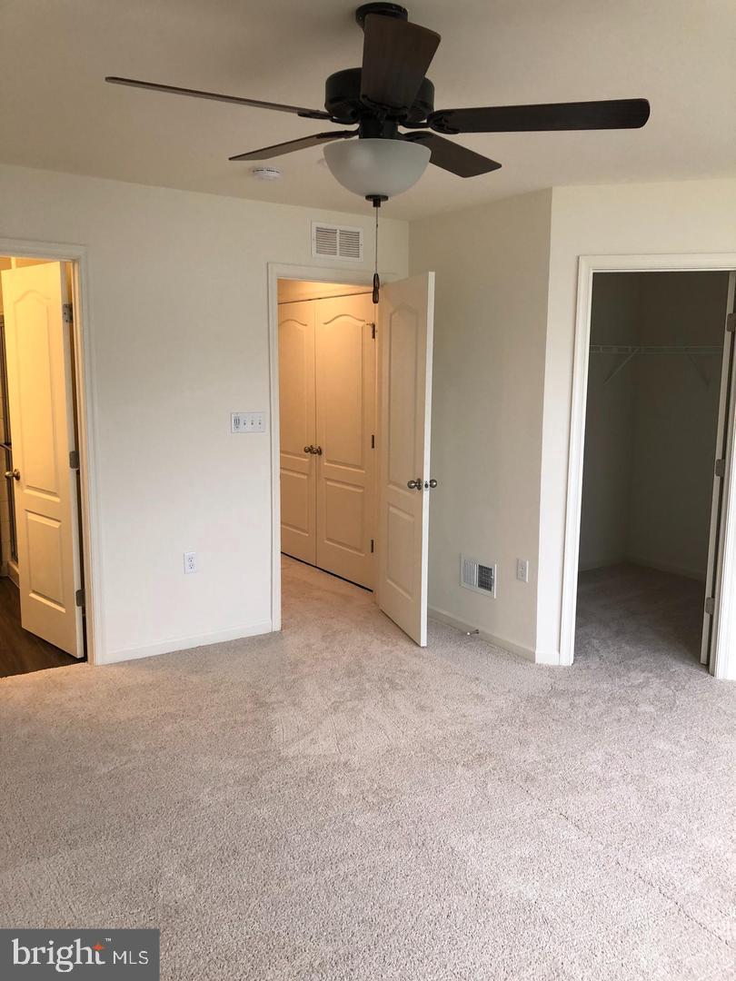 FREEDOM MANOR - Residential Lease