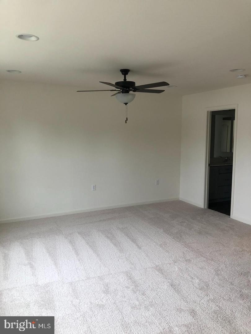 FREEDOM MANOR - Residential Lease