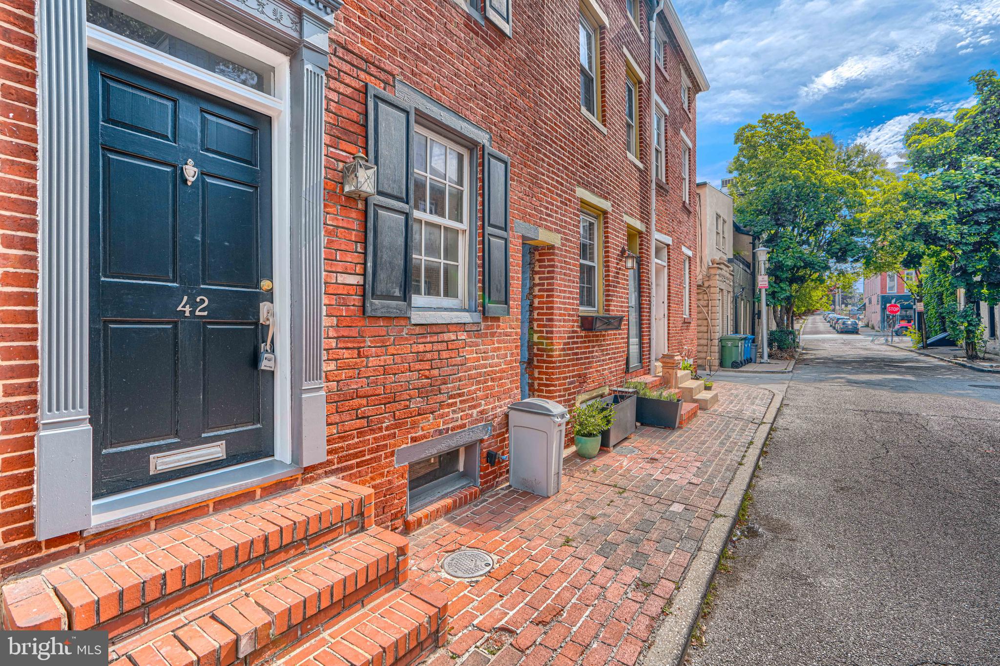 42 E HAMBURG STREET E