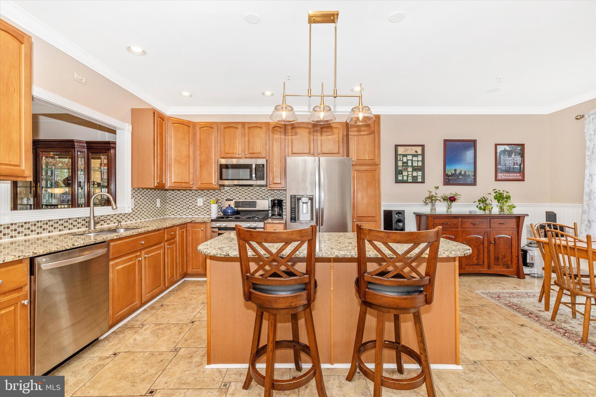 NORTH CROSSING - Residential